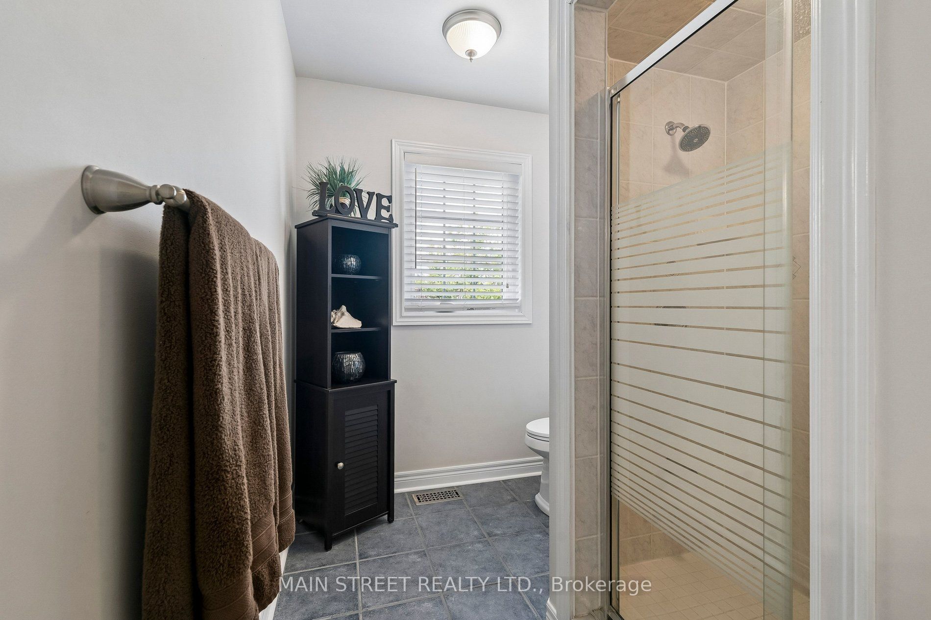 33 Highcastle Avenue Property Photo 21