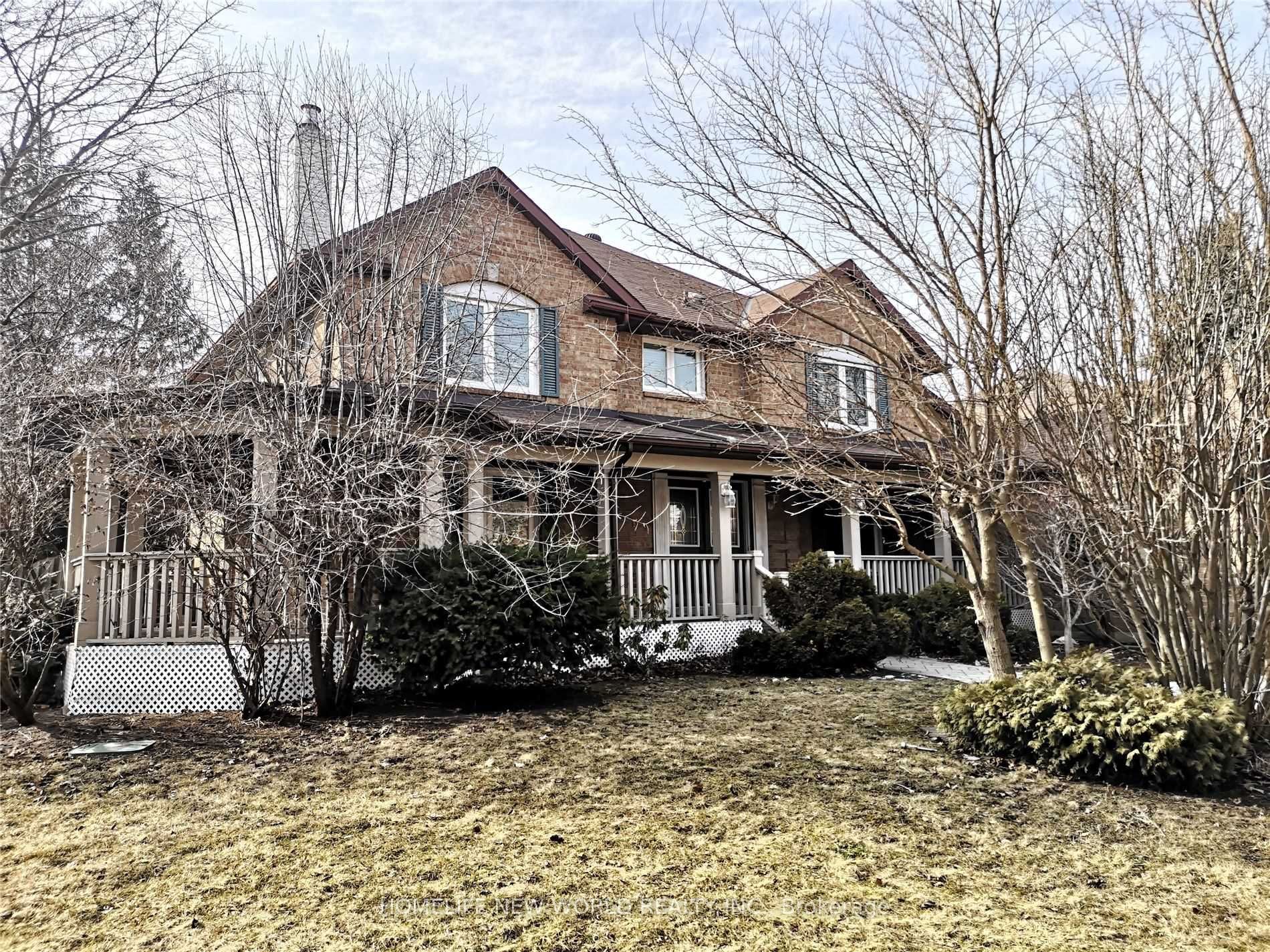 41 Ambleside Crescent Property Photo 2