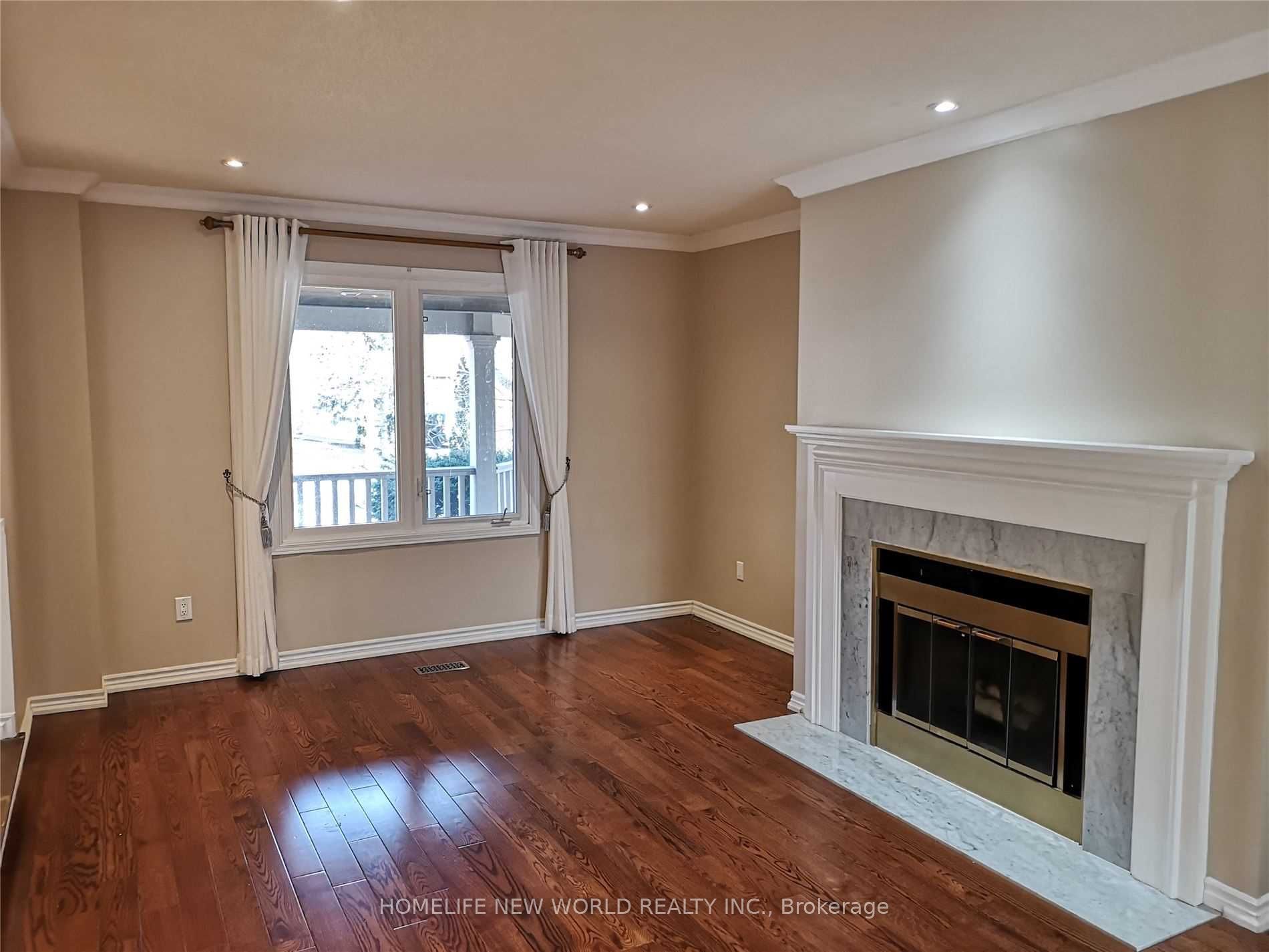 41 Ambleside Crescent Property Photo 8