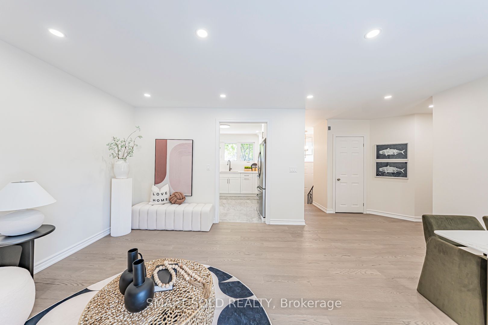 158 Park Avenue Property Photo 19