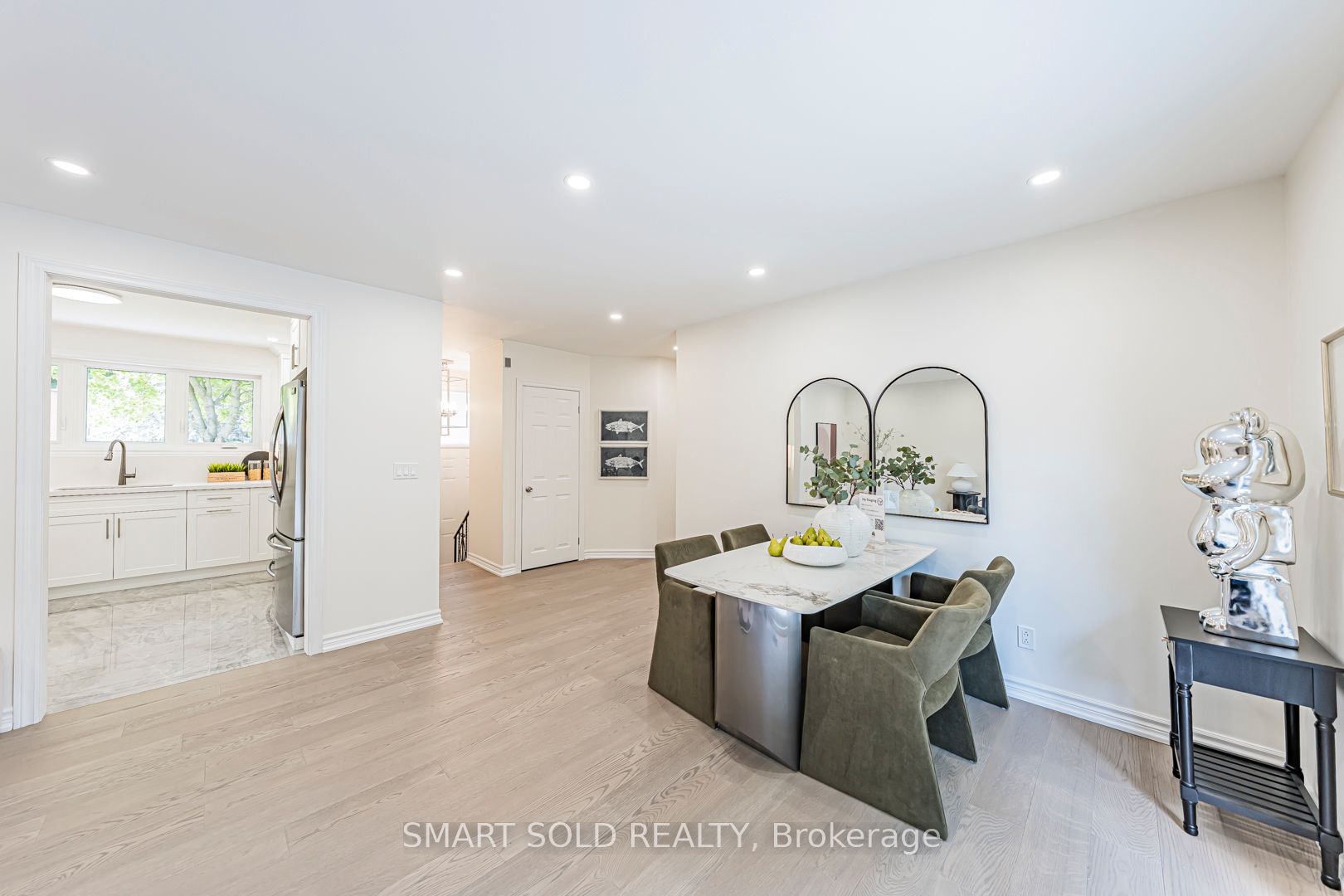 158 Park Avenue Property Photo 20