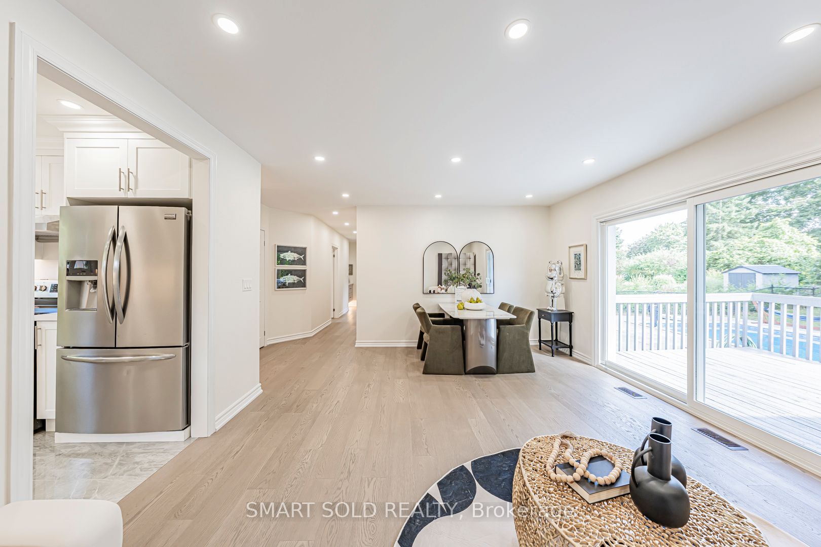 158 Park Avenue Property Photo 22