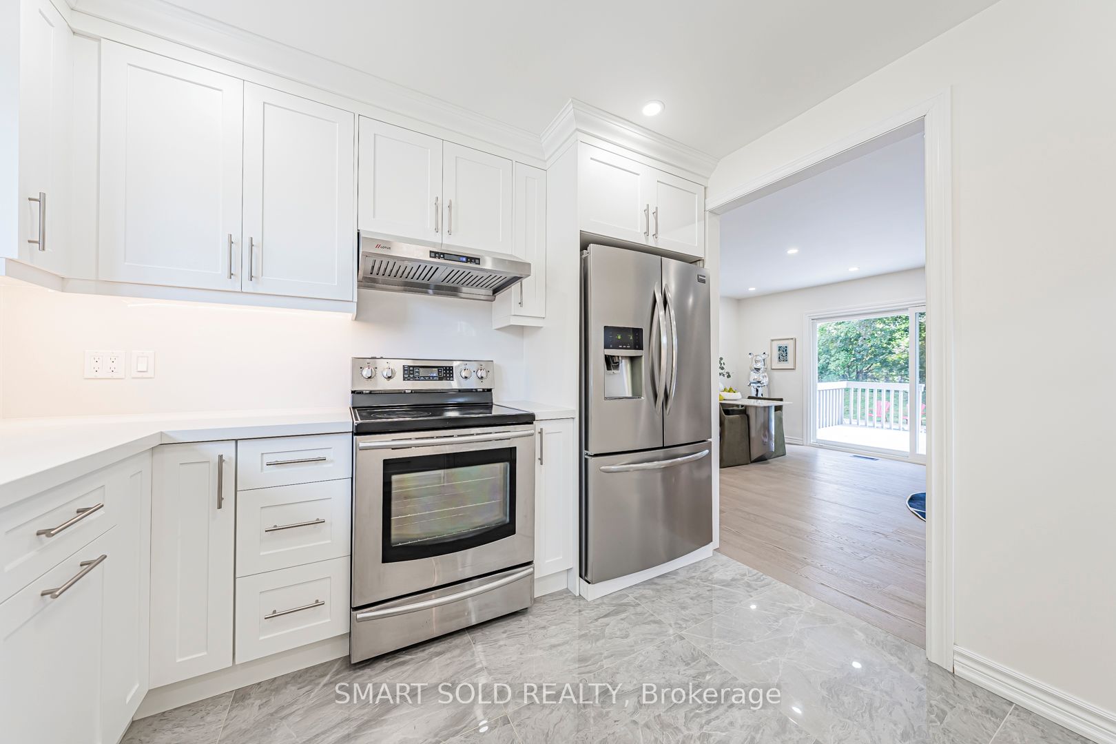158 Park Avenue Property Photo 27