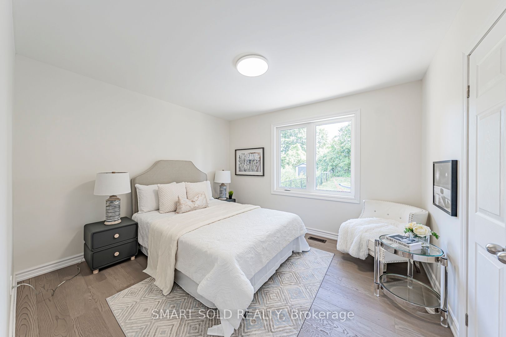 158 Park Avenue Property Photo 29