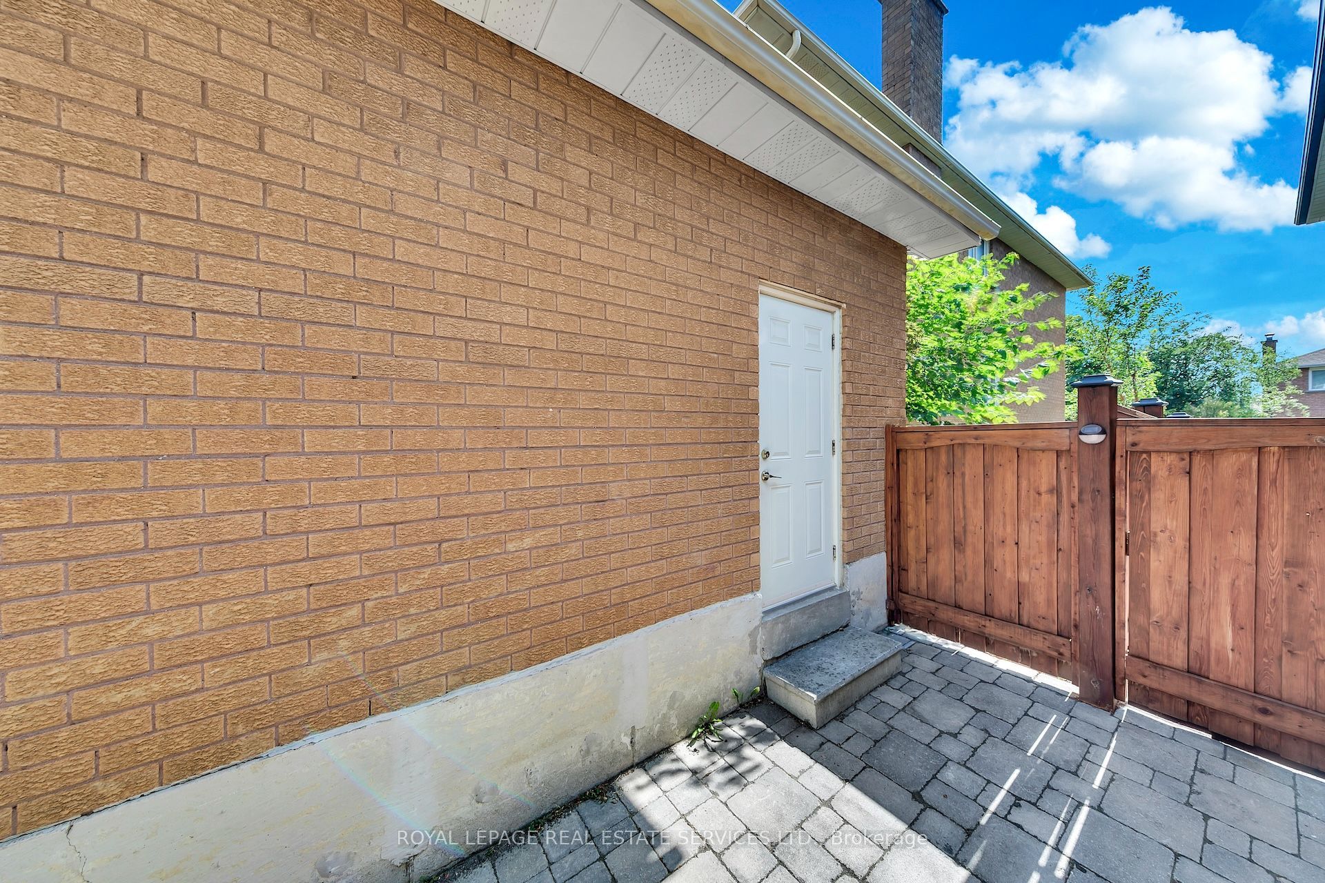 47 Velvet Crescent Property Photo 7