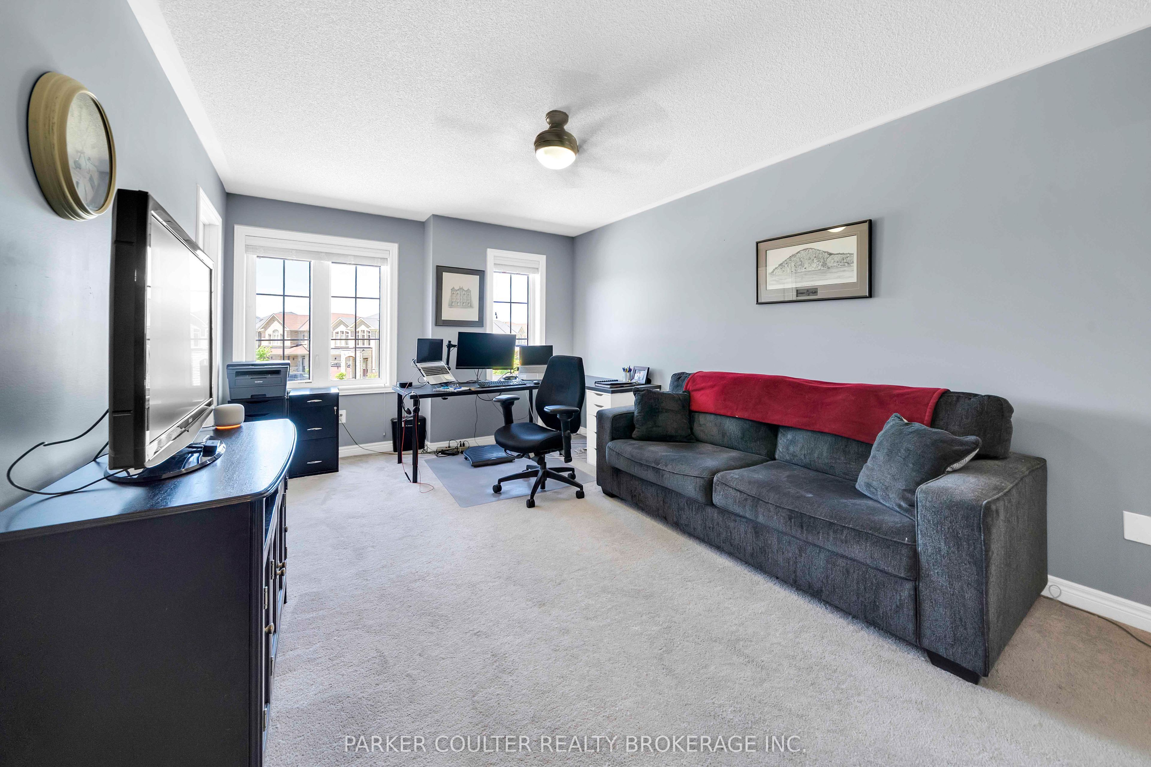 28 Sasco Way Property Photo 20