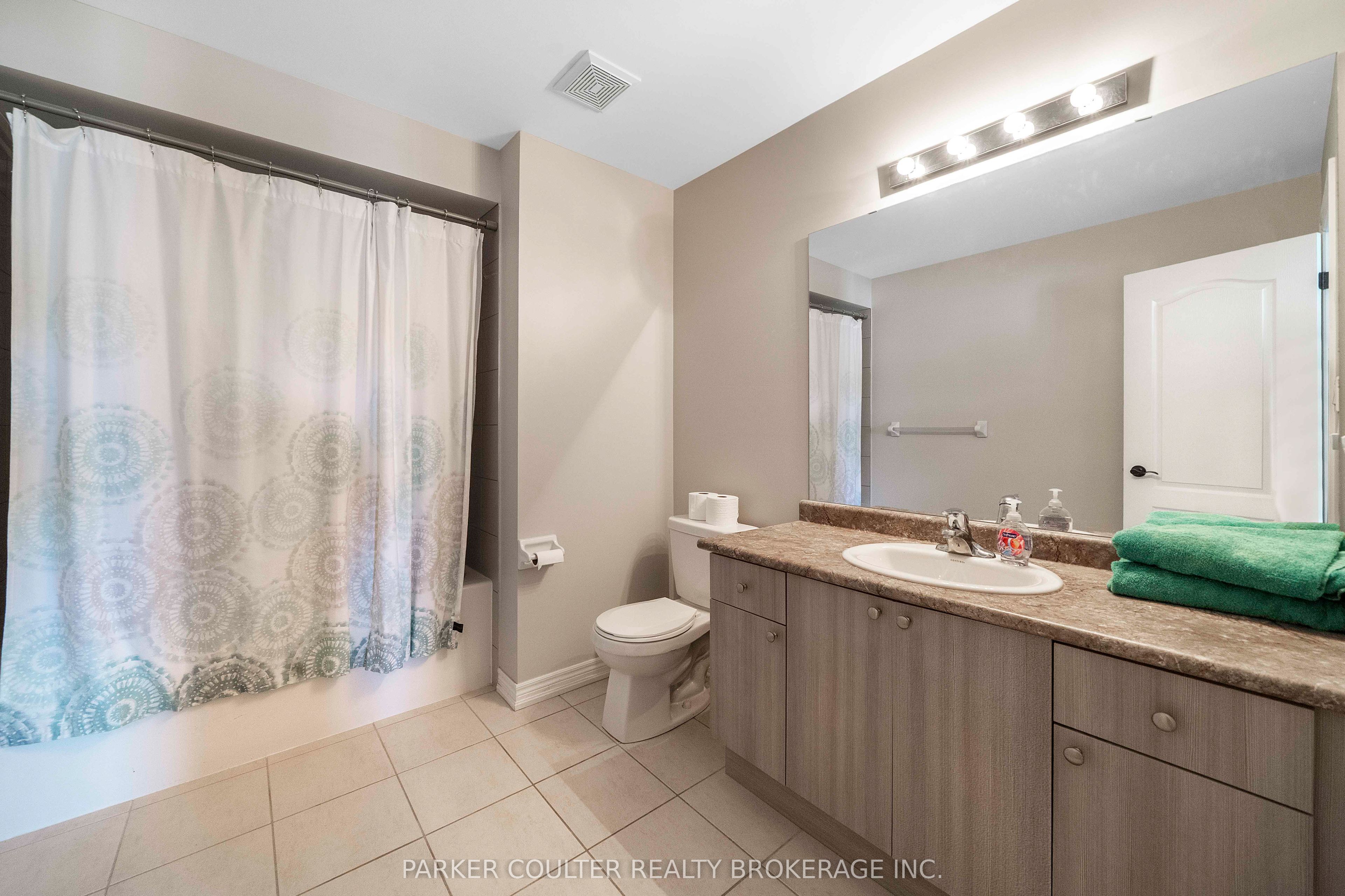 28 Sasco Way Property Photo 22