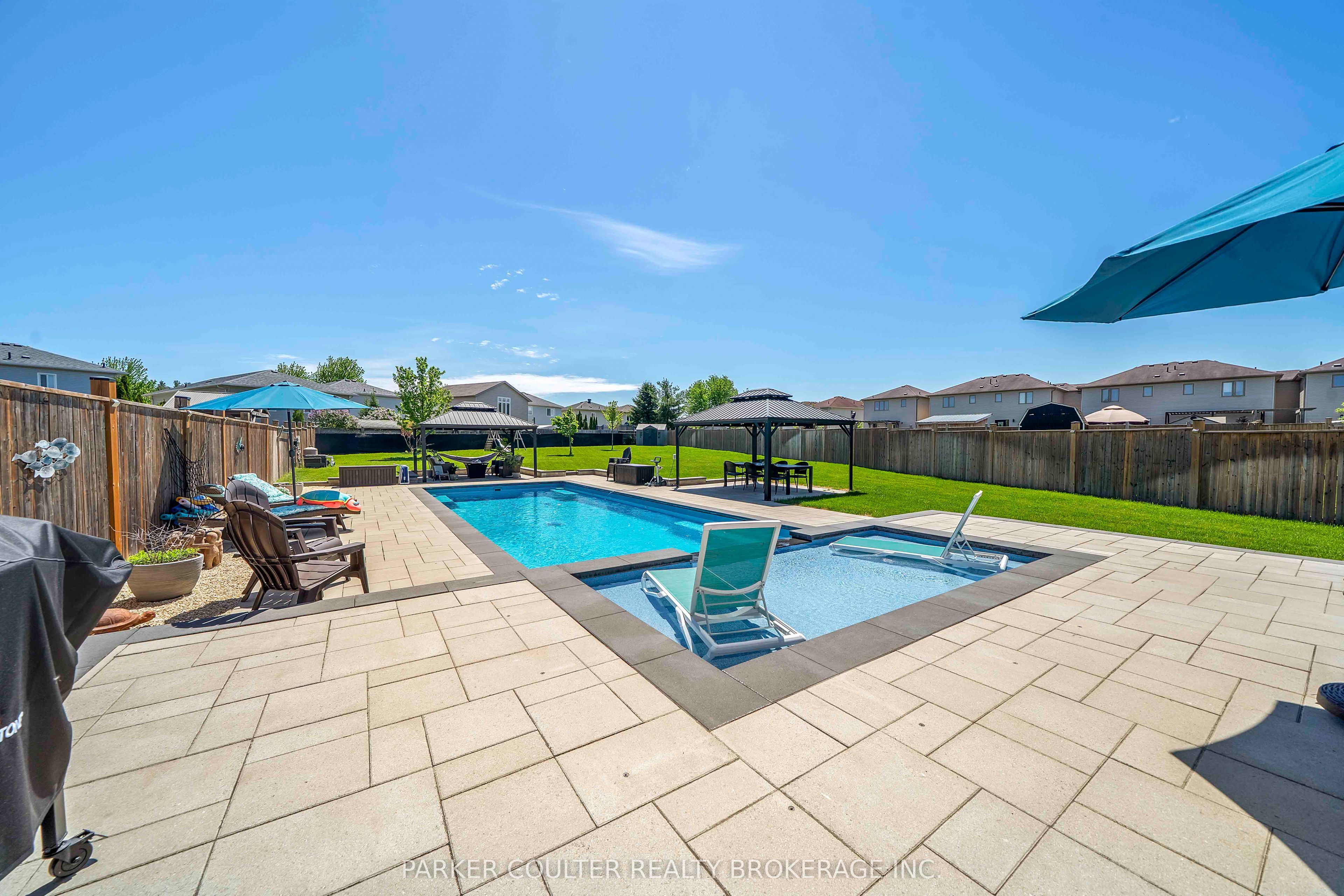 28 Sasco Way Property Photo 40