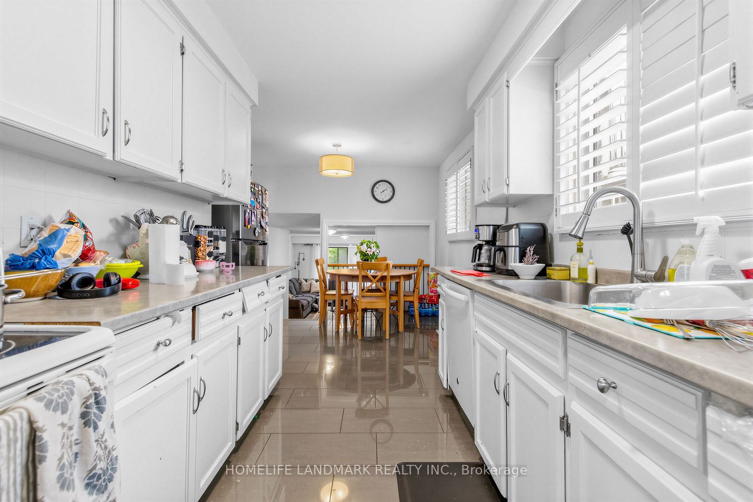 874 Sparrow Road Property Photo 11