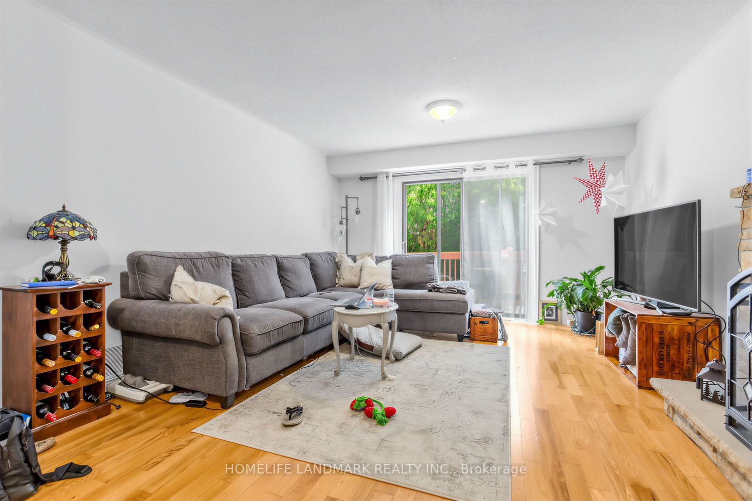 874 Sparrow Road Property Photo 15