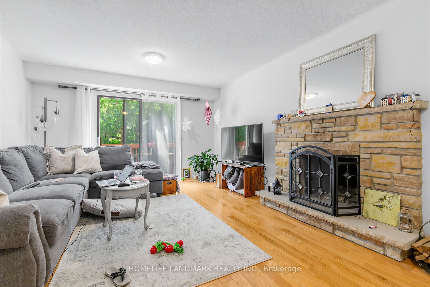 874 Sparrow Road Property Photo 18