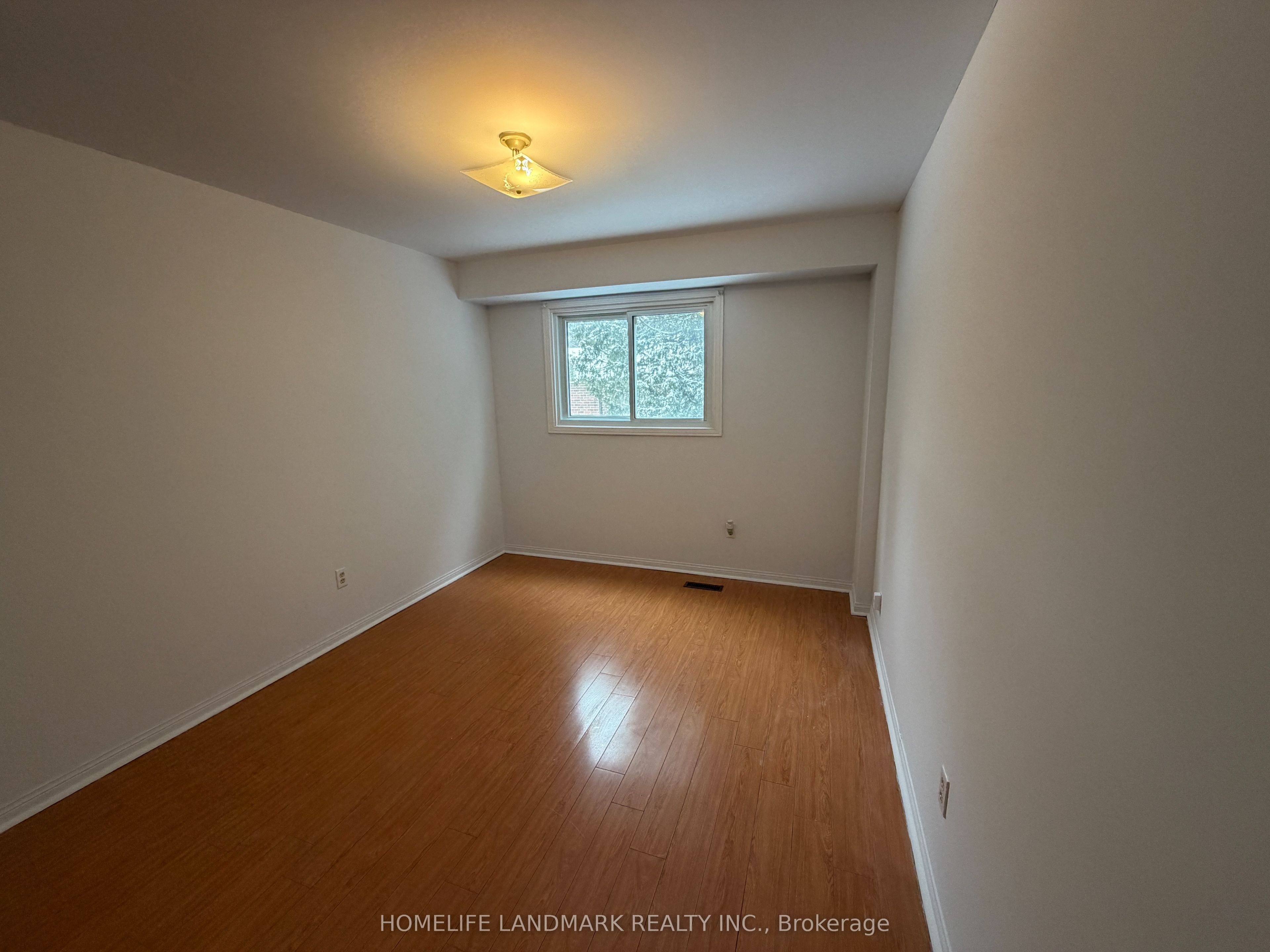 874 Sparrow Road Property Photo 31