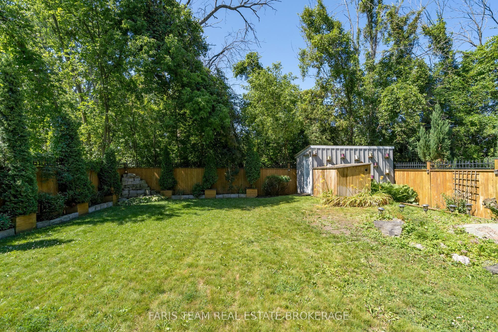 1648 Roslyn Avenue Property Photo 43