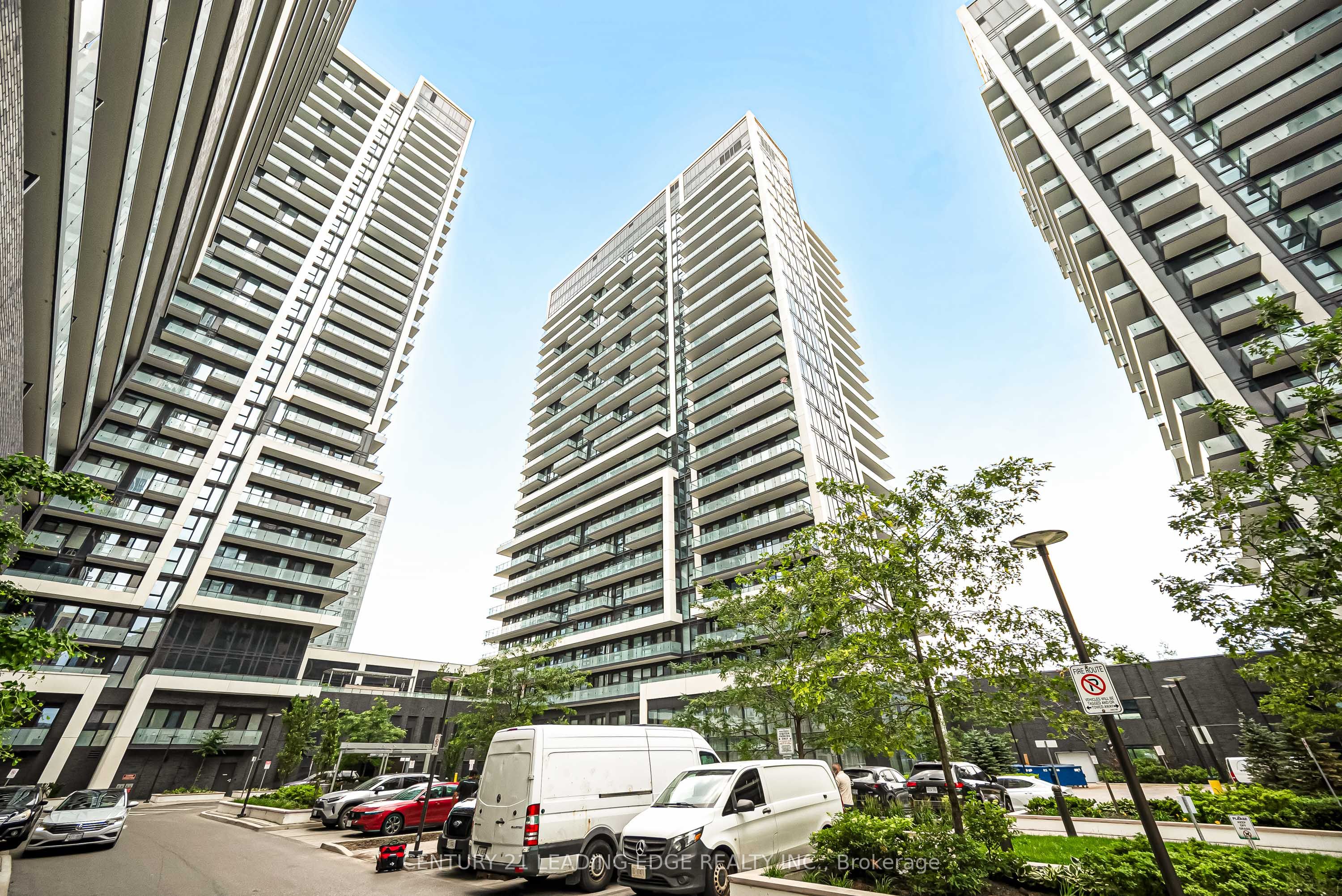 95 Oneida Crescent 707