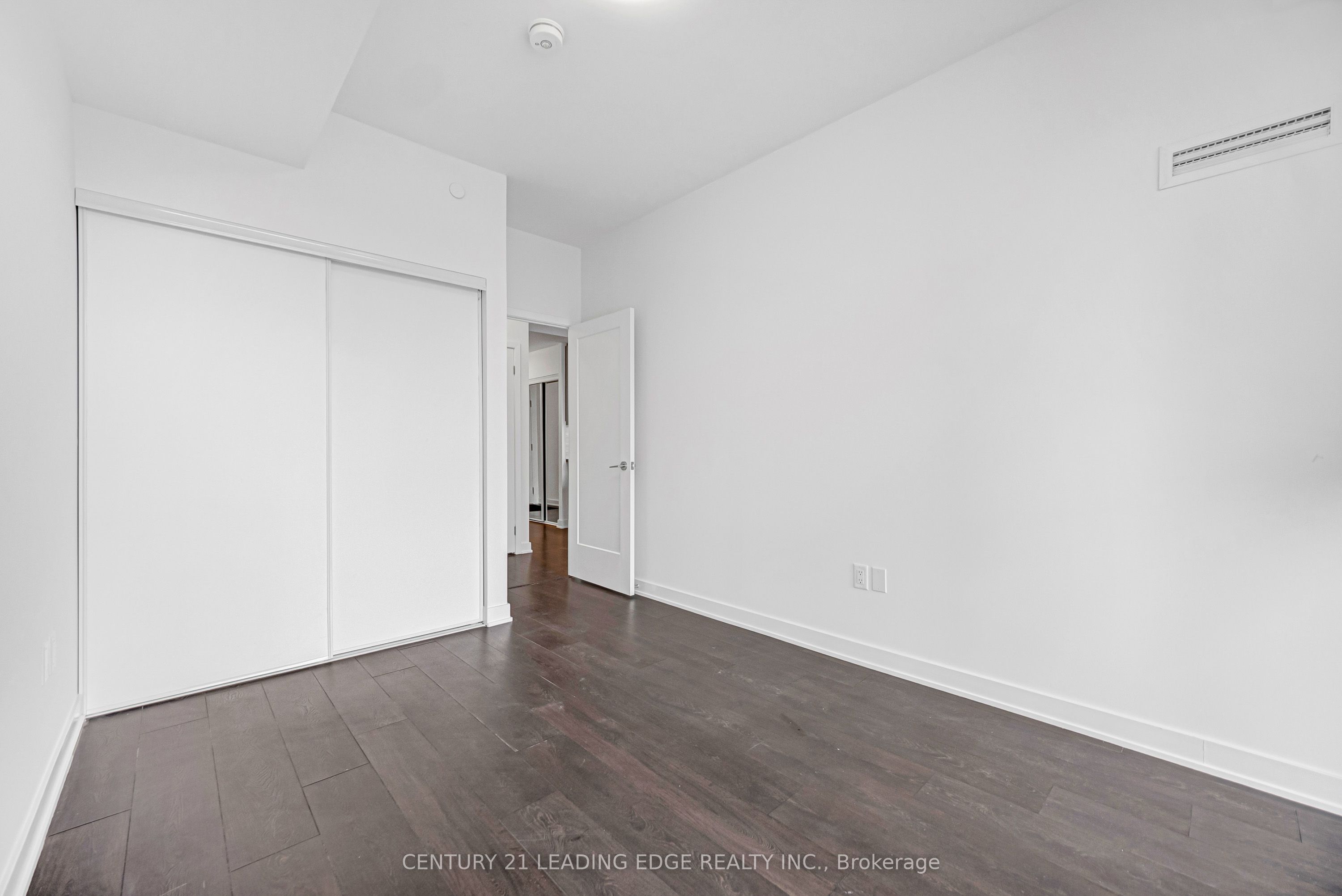 95 Oneida Crescent 707 Property Photo 21
