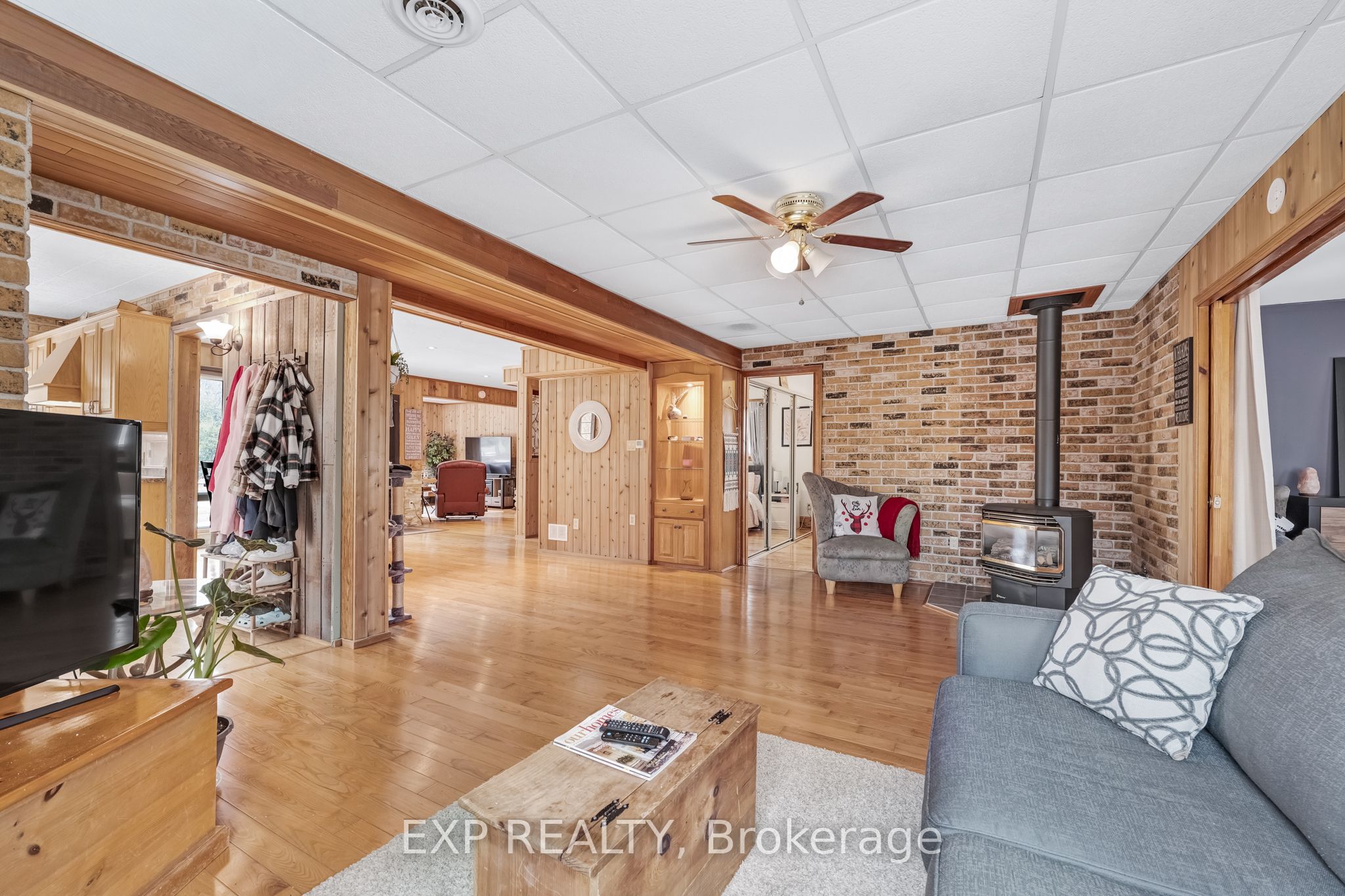 3909 Richview Road Property Photo 23
