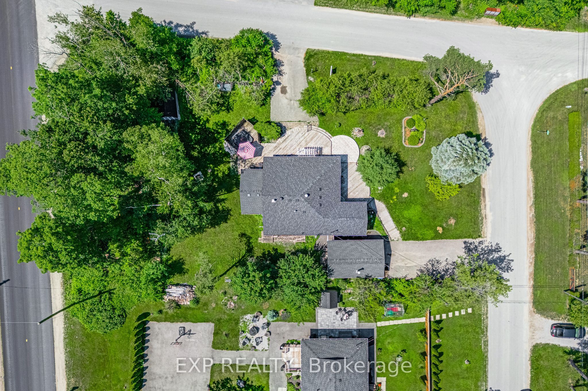 3909 Richview Road Property Photo 37