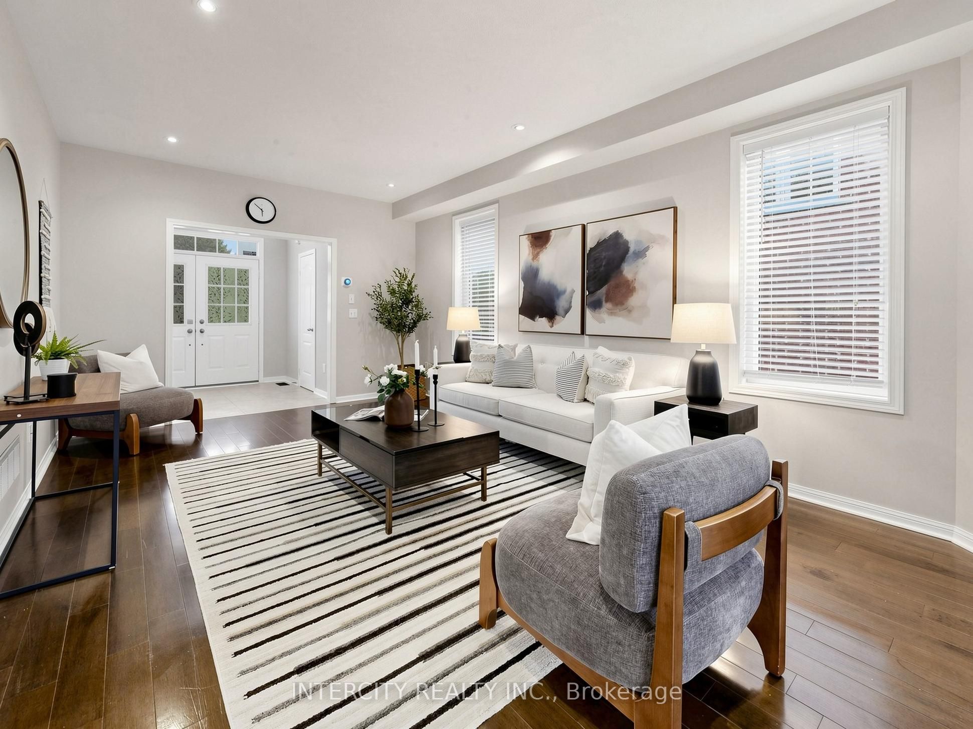 11 Charles Sturdy Road Property Photo 8