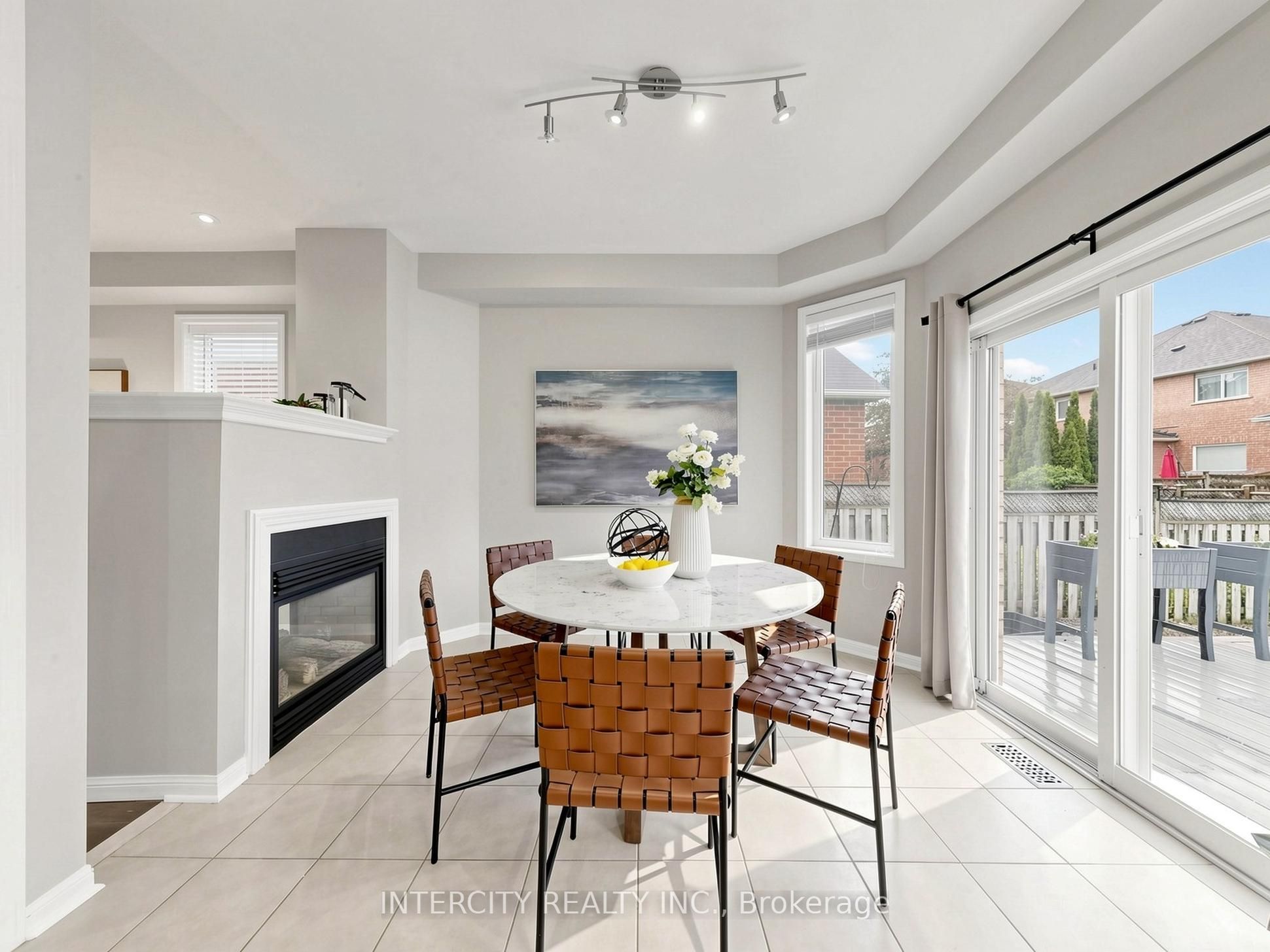 11 Charles Sturdy Road Property Photo 13