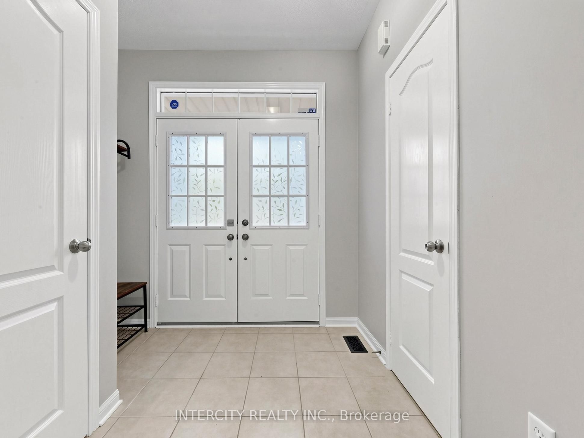 11 Charles Sturdy Road Property Photo 23