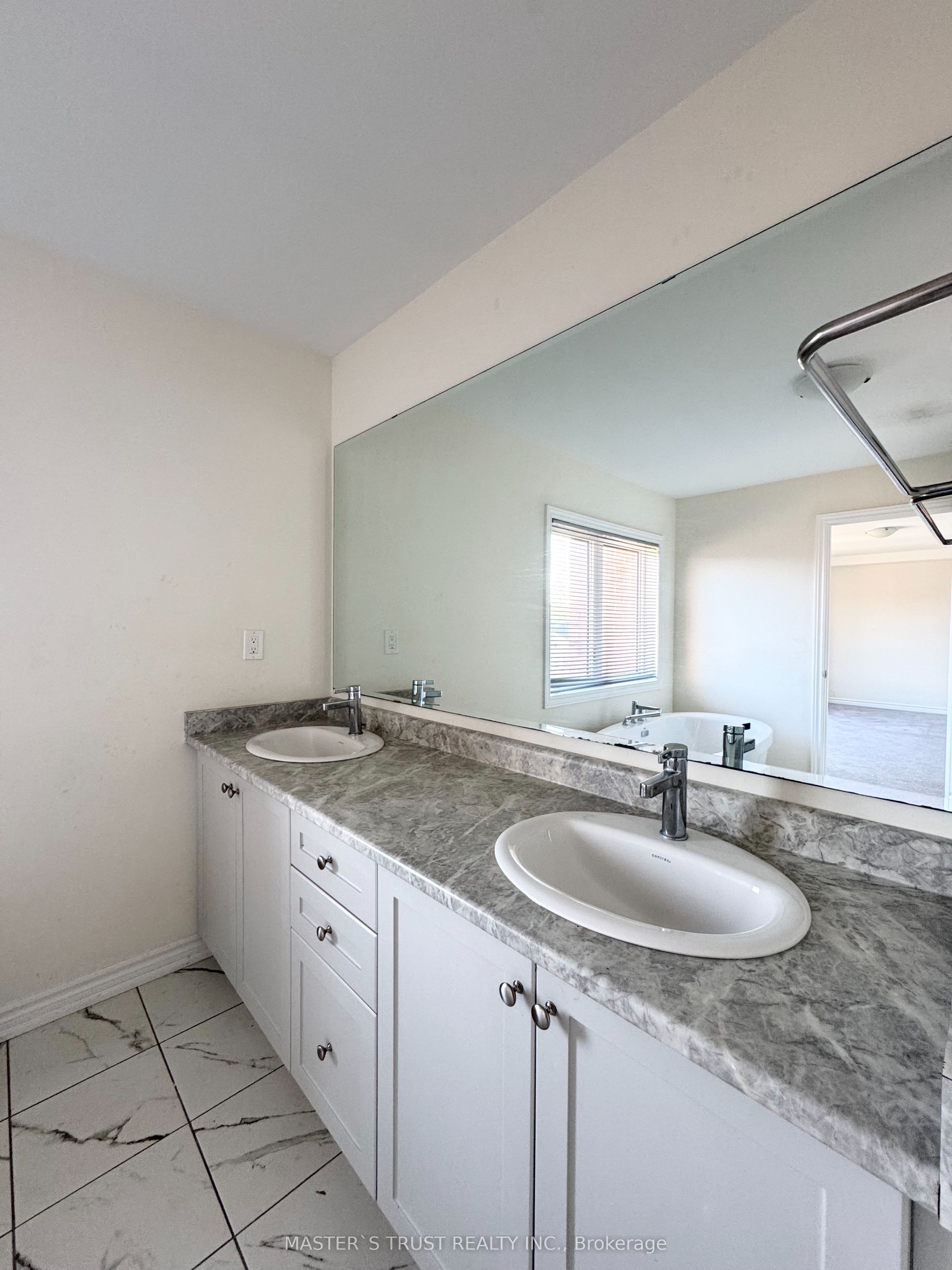 78 Kentledge Avenue Property Photo 20