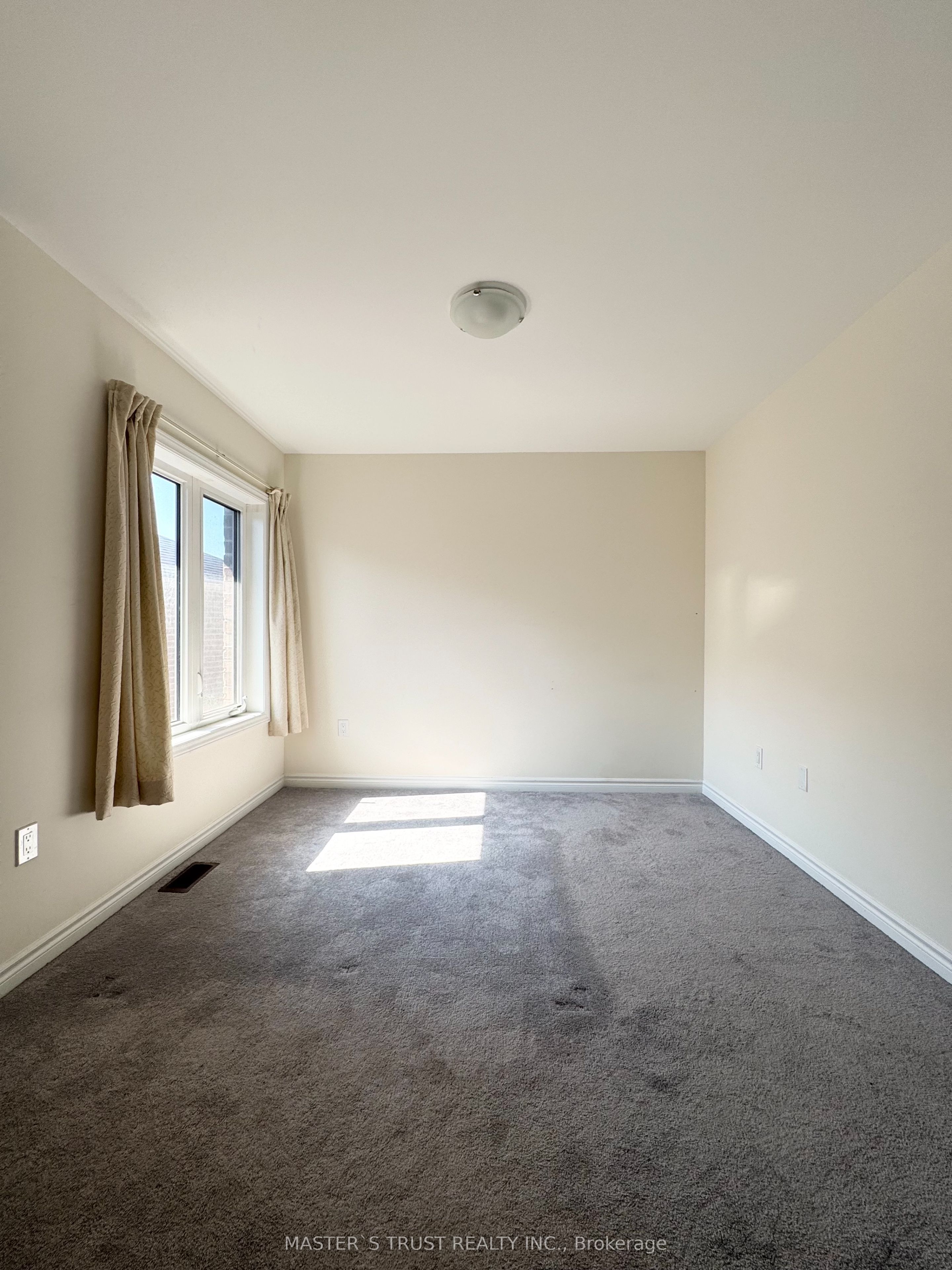 78 Kentledge Avenue Property Photo 22