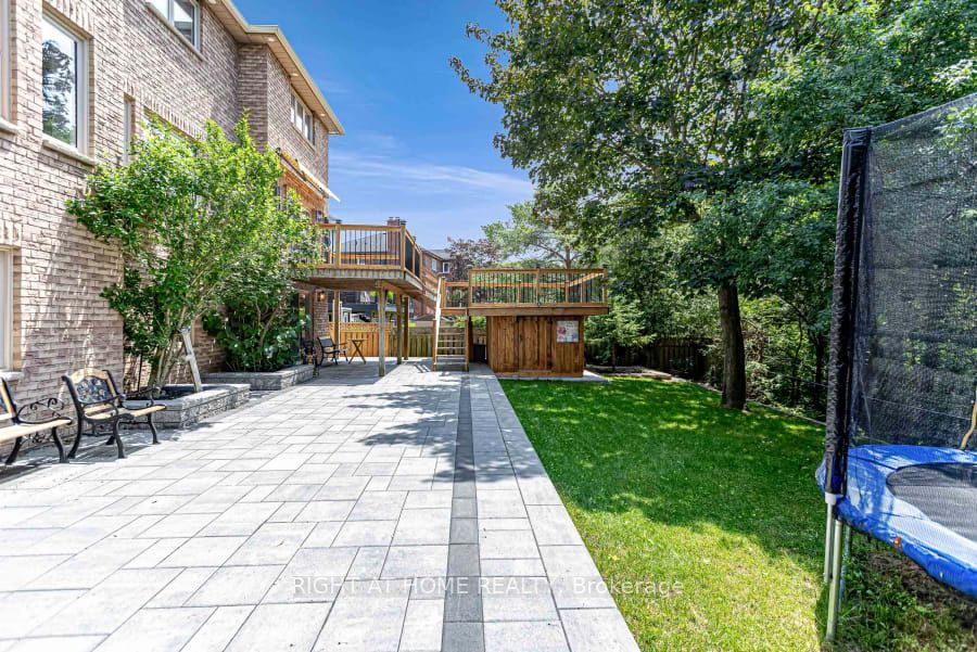 35 Harmony Hill Crescent Property Photo 42