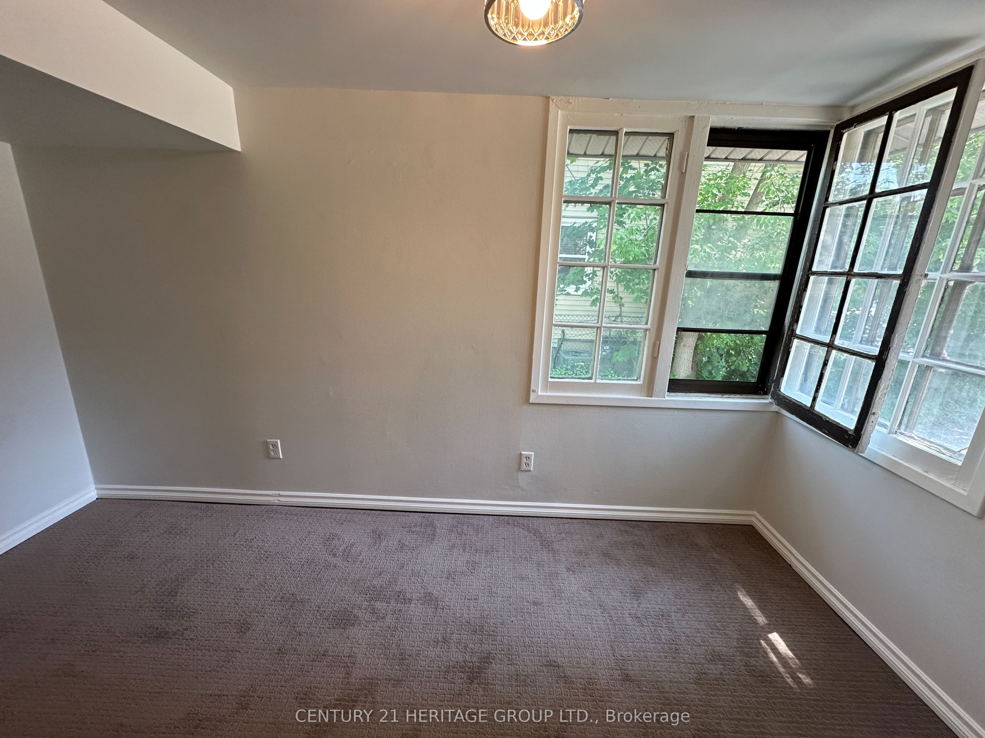 349 Eagle Street Property Photo 18