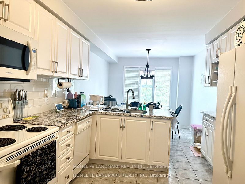 52 Beresford Drive Property Photo 4