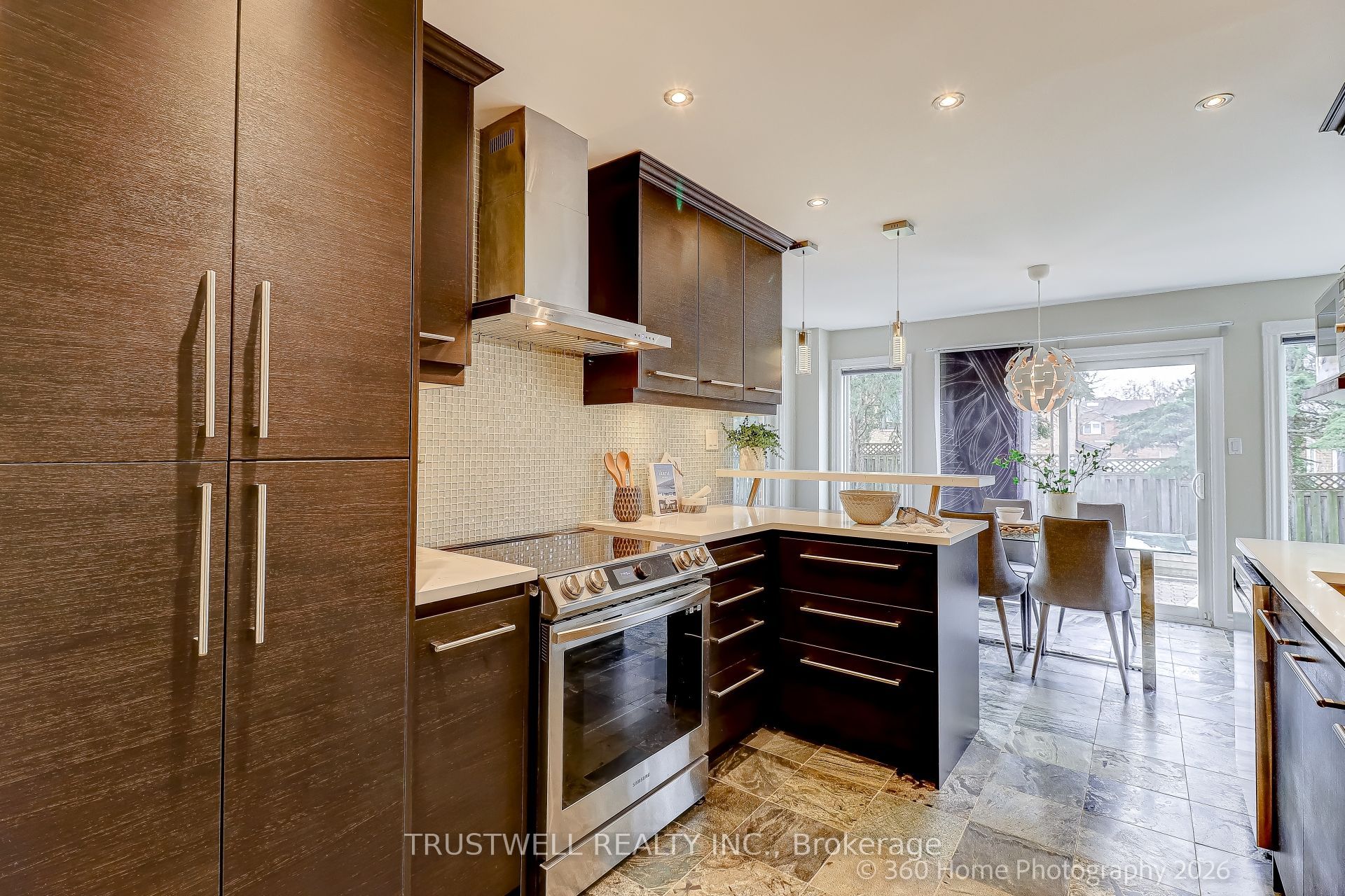 224 Hollingham Road Property Photo 7