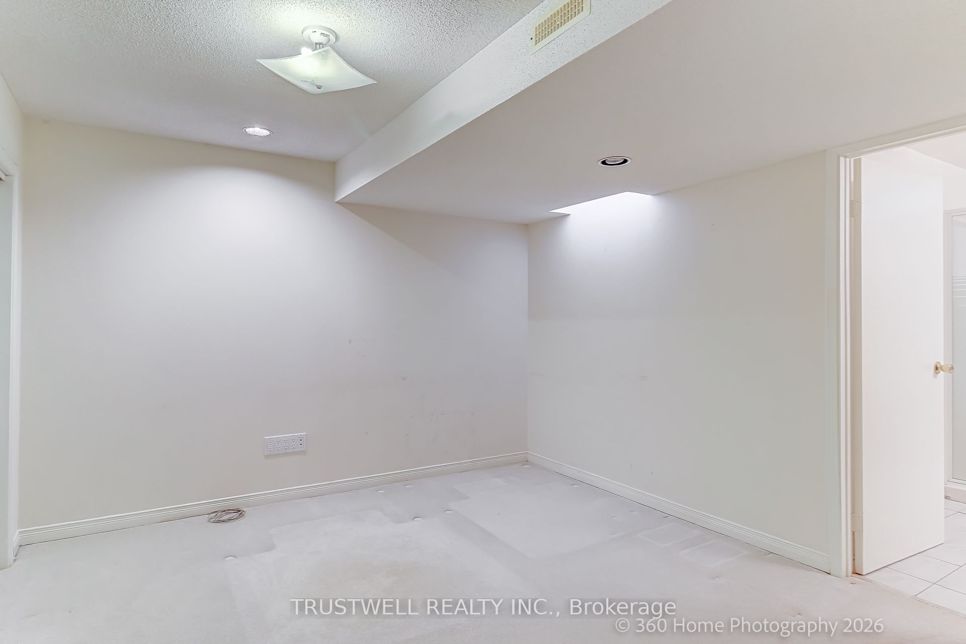 224 Hollingham Road Property Photo 33