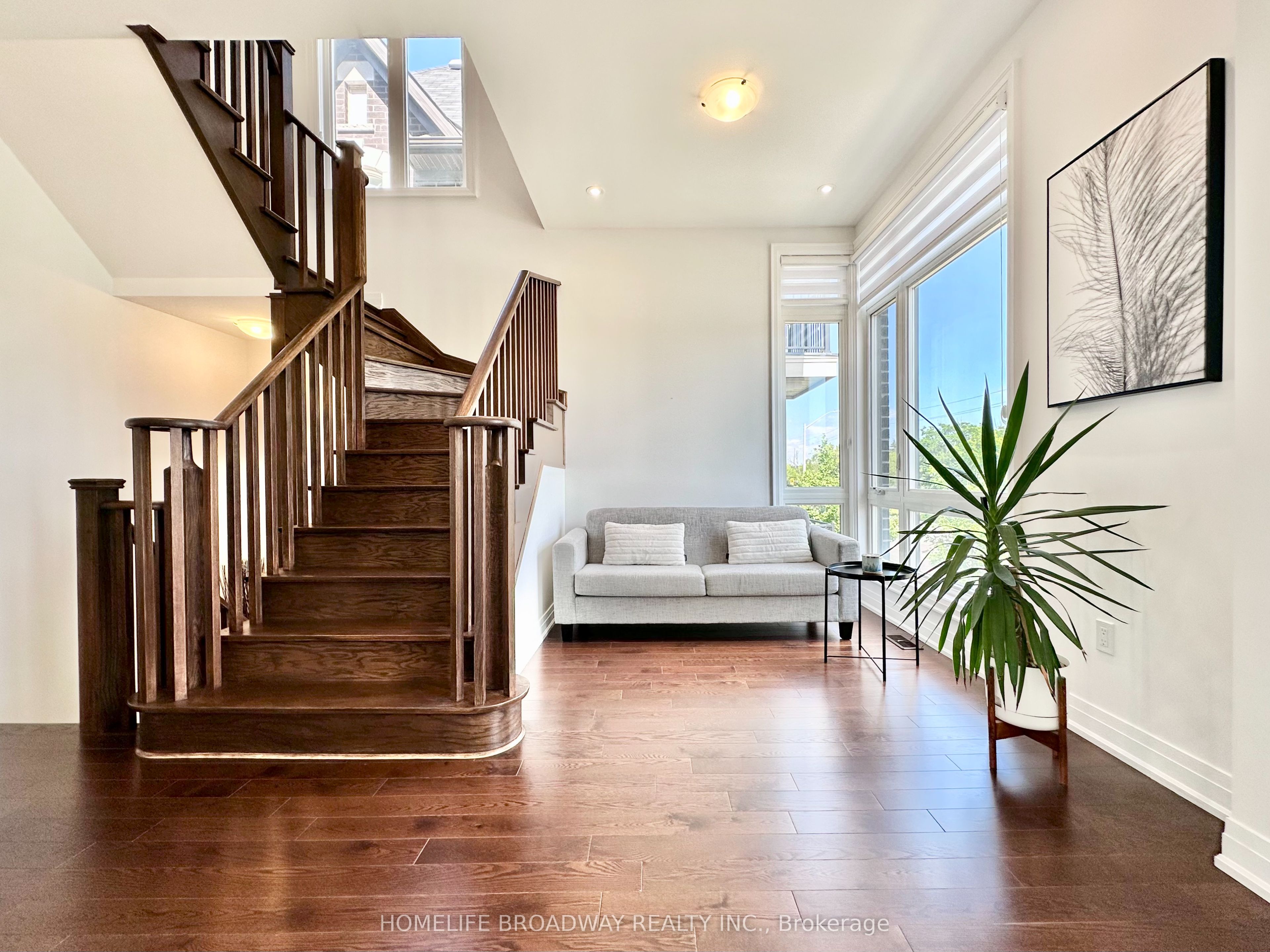 300 King Road Property Photo 16