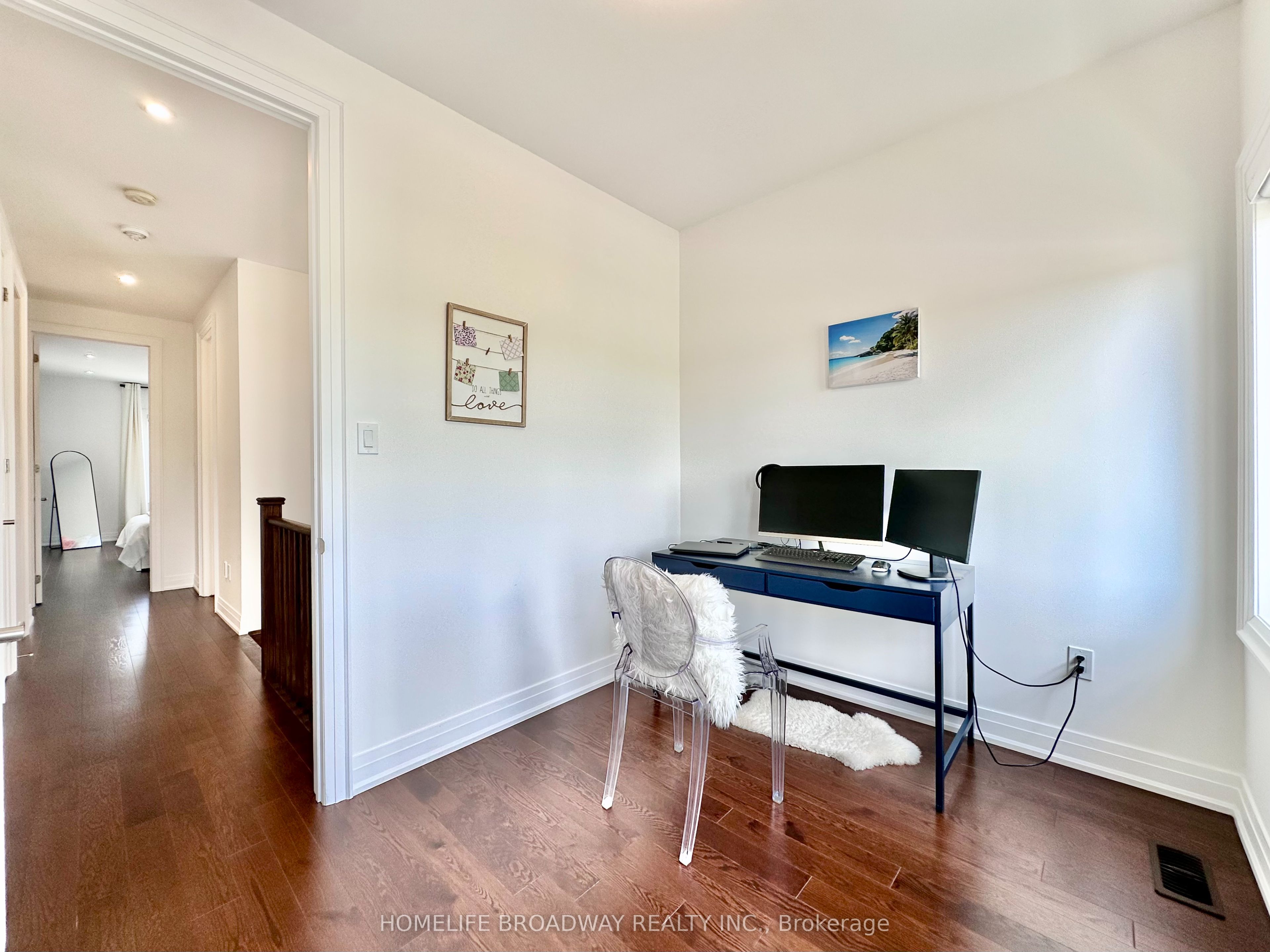 300 King Road Property Photo 35