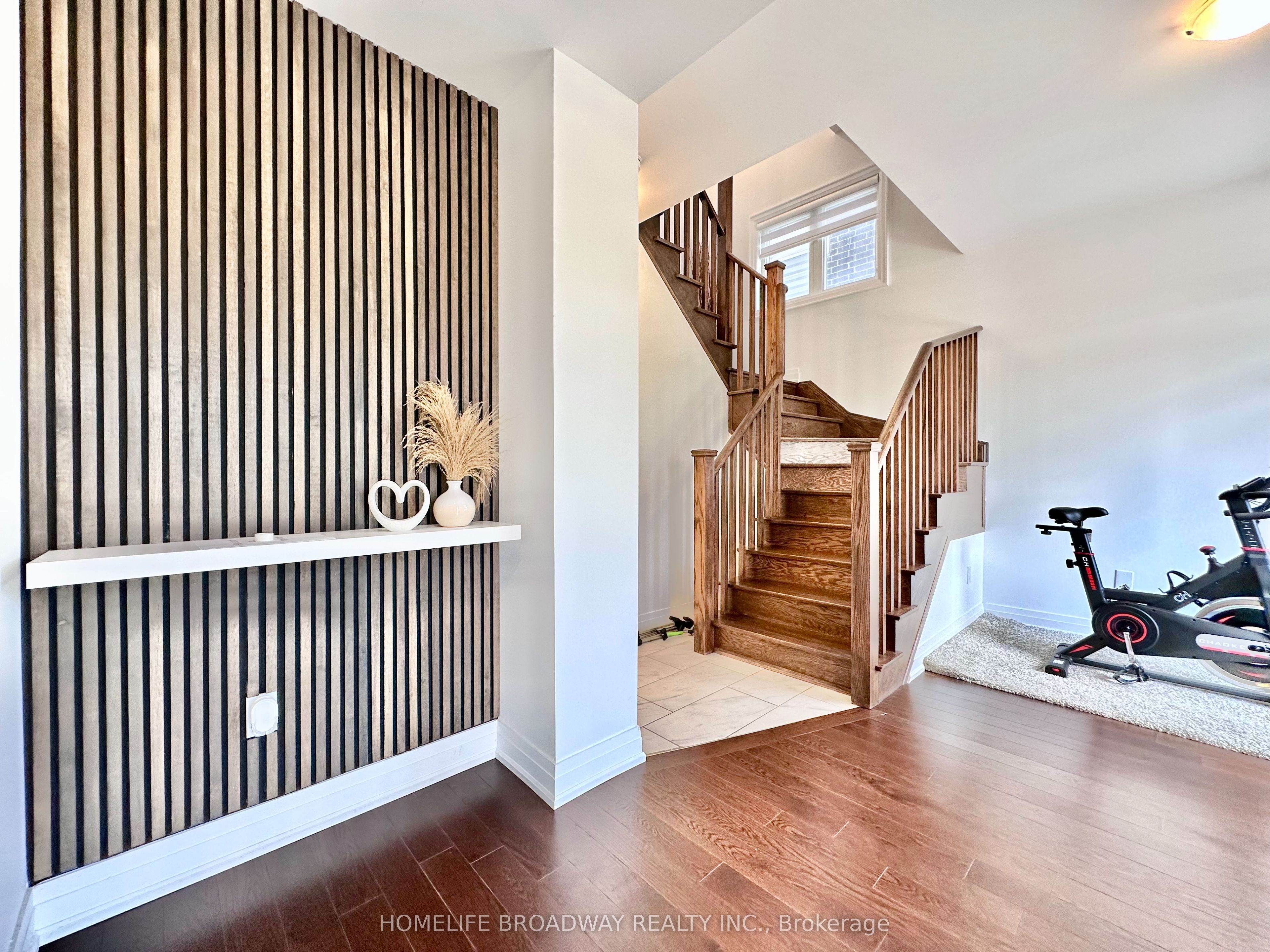 300 King Road Property Photo 42