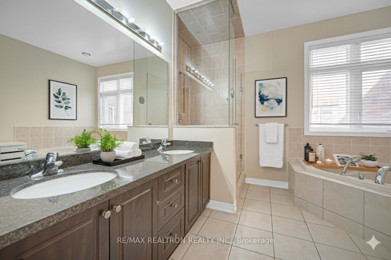 71 Glengordon Crescent Property Photo 11