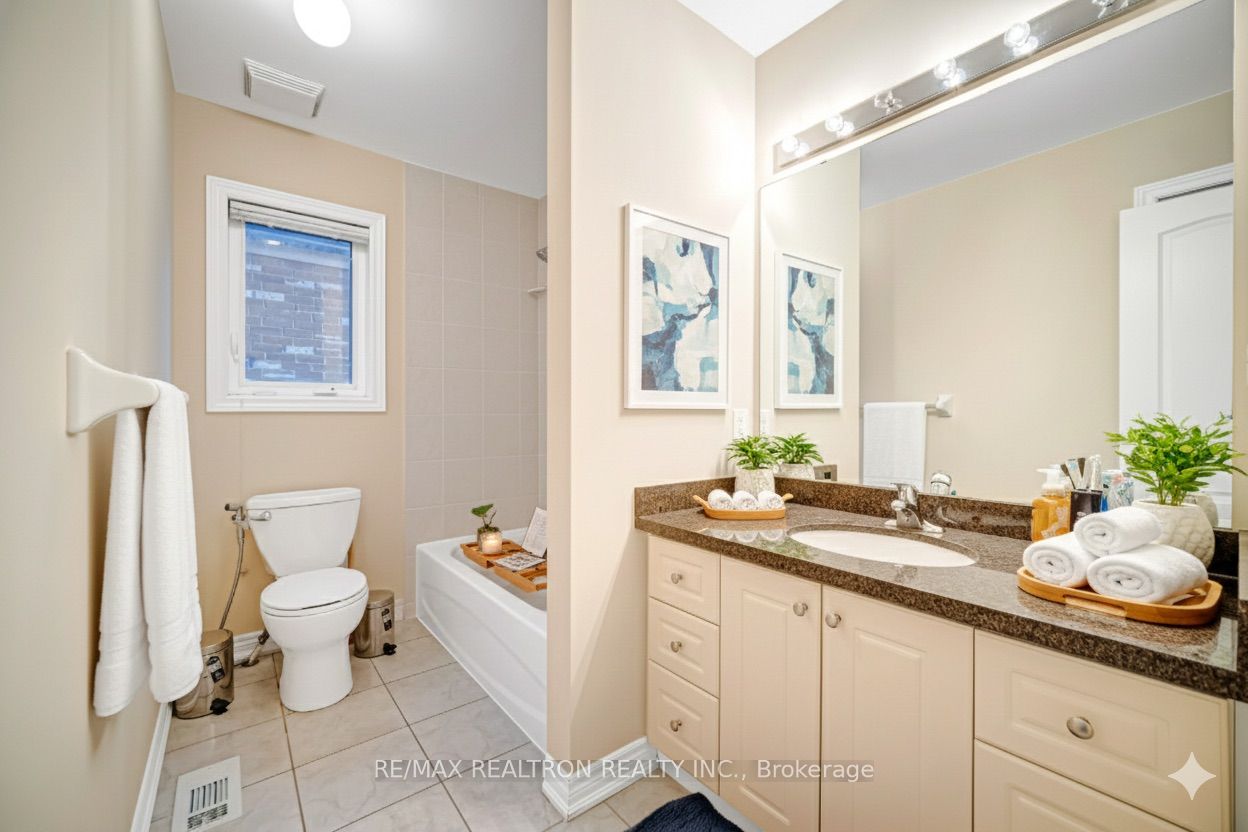 71 Glengordon Crescent Property Photo 15
