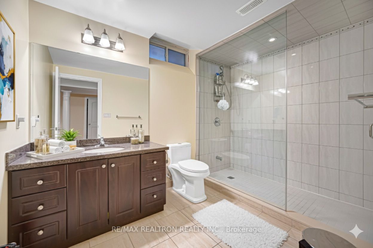71 Glengordon Crescent Property Photo 19