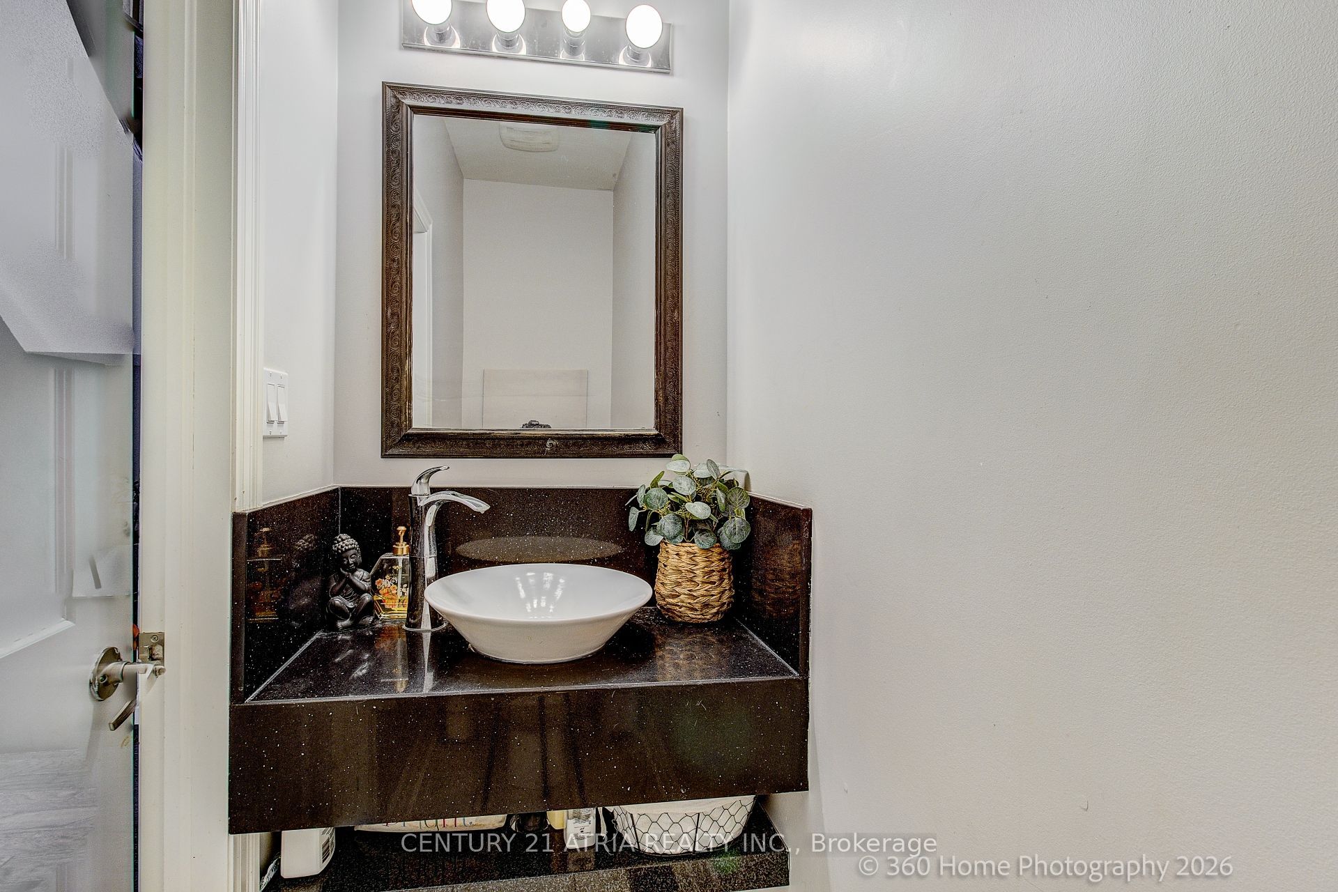 1386 Sheldon Street Property Photo 12