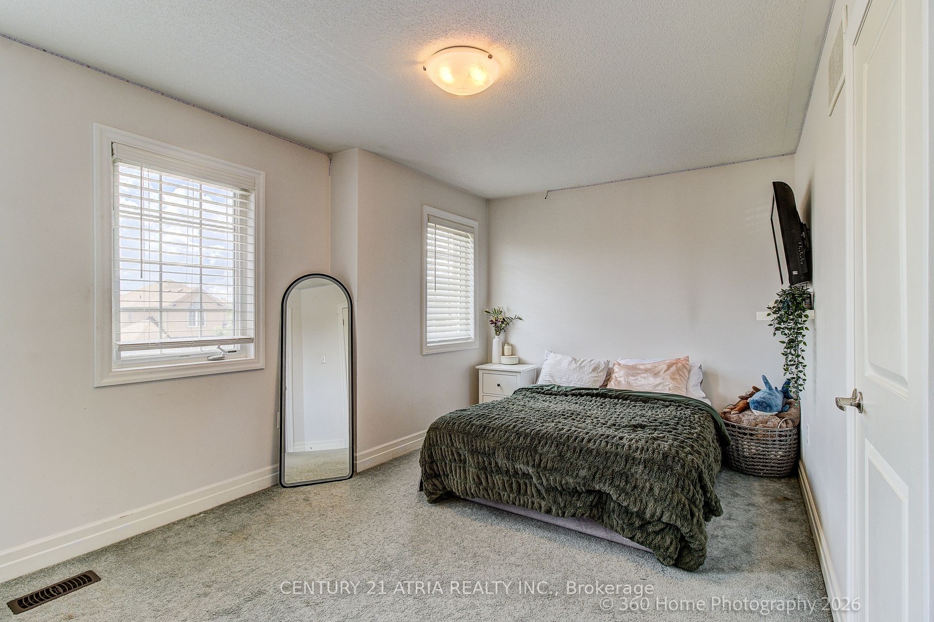 1386 Sheldon Street Property Photo 20
