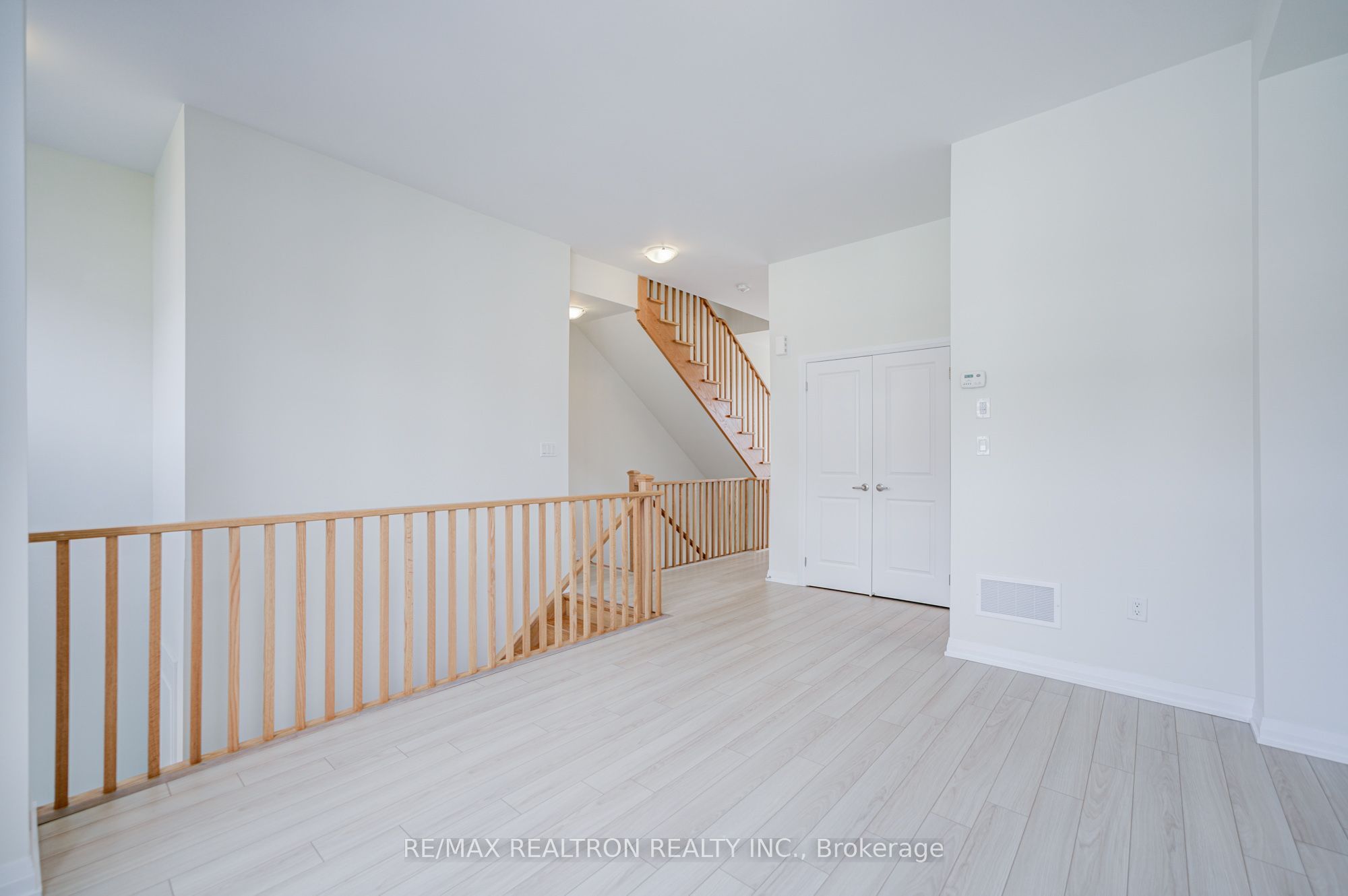 31 Millman Lane Property Photo 8