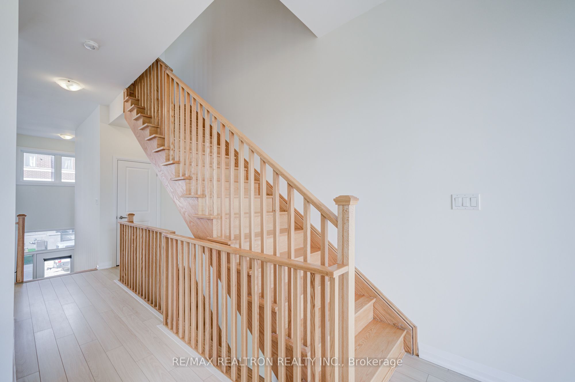 31 Millman Lane Property Photo 10