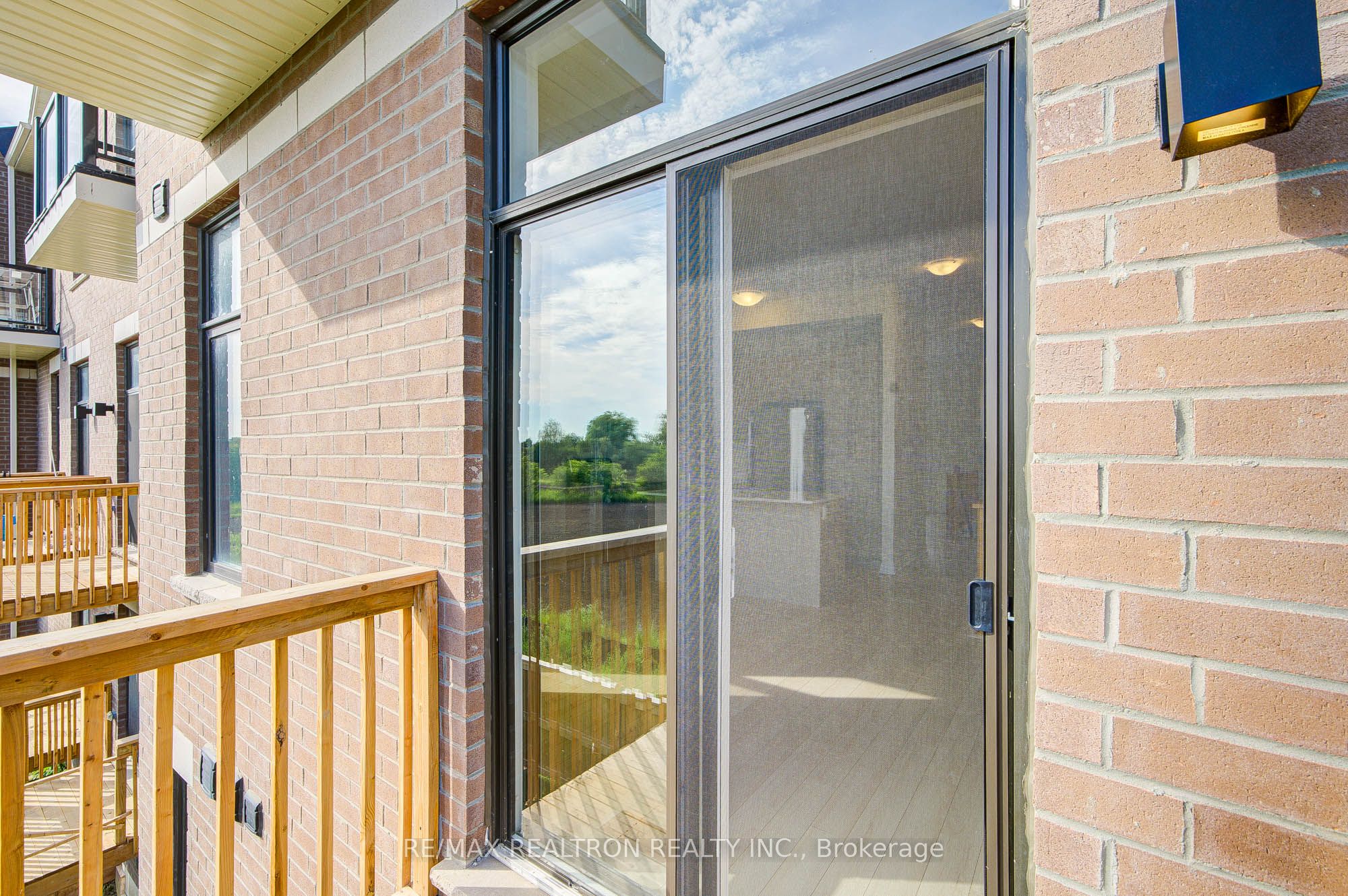 31 Millman Lane Property Photo 18