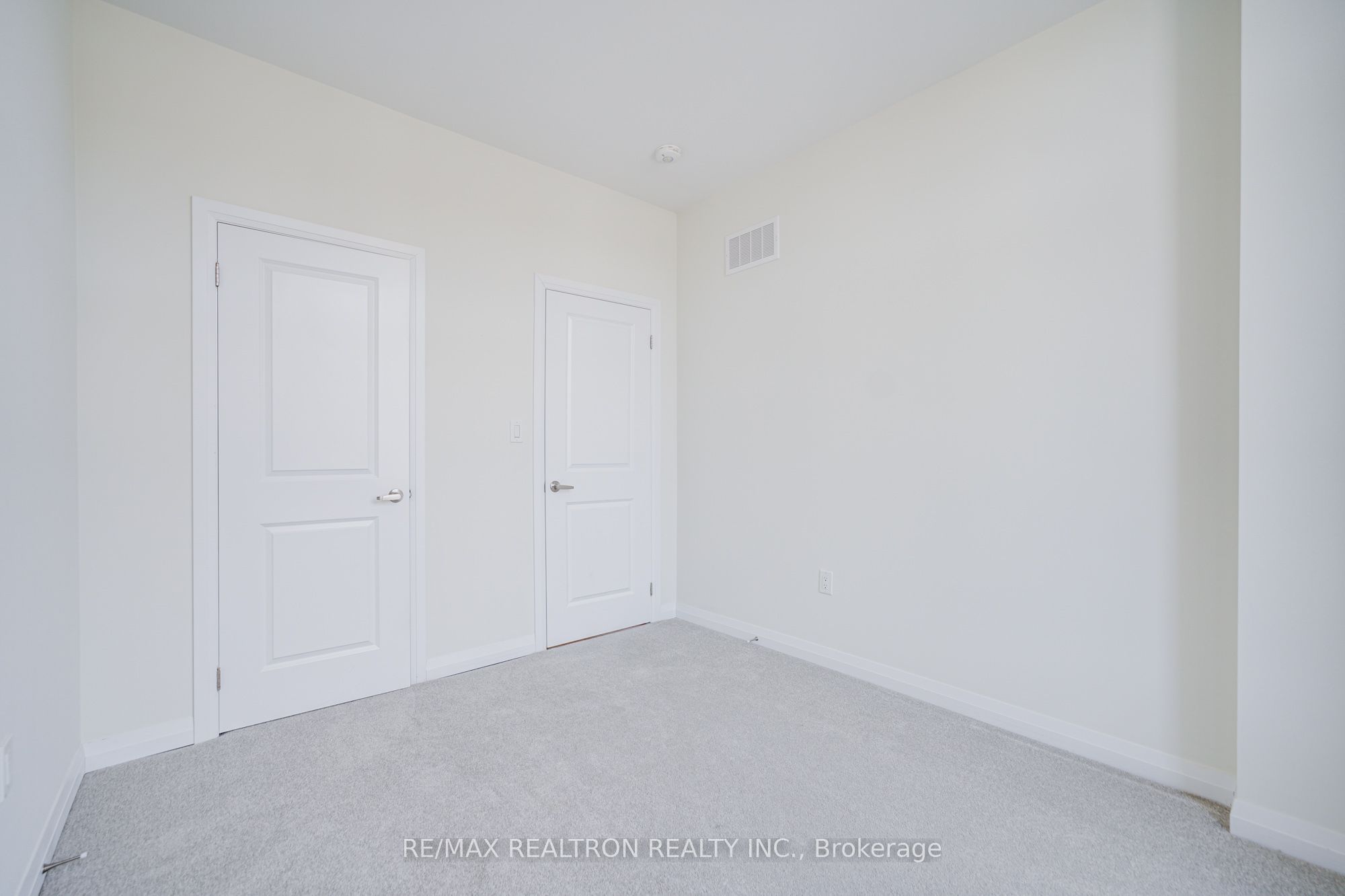 31 Millman Lane Property Photo 20