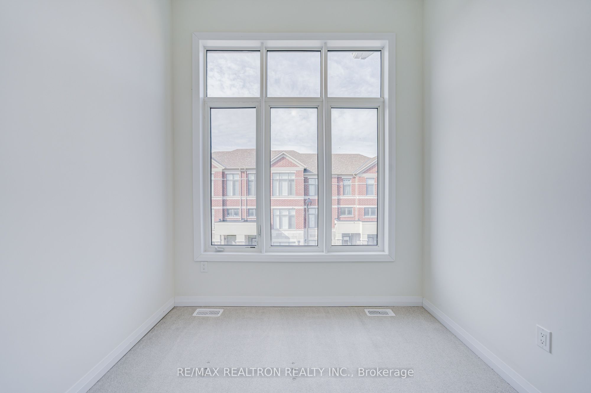 31 Millman Lane Property Photo 22