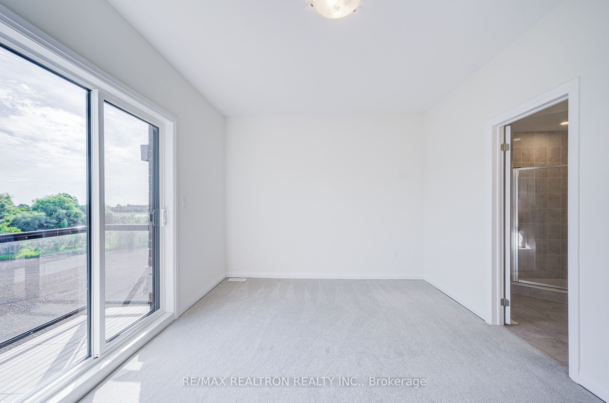 31 Millman Lane Property Photo 27