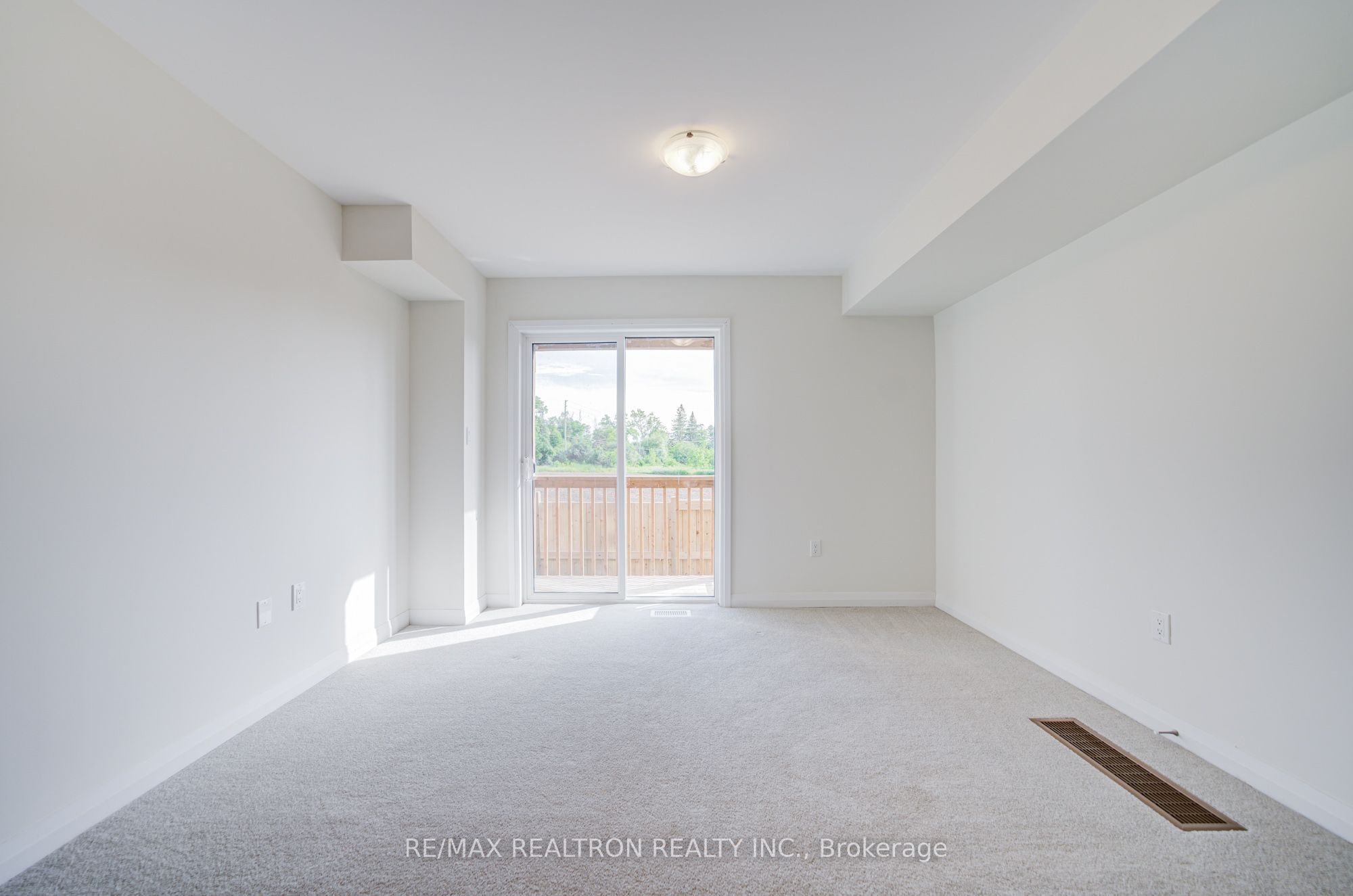 31 Millman Lane Property Photo 39