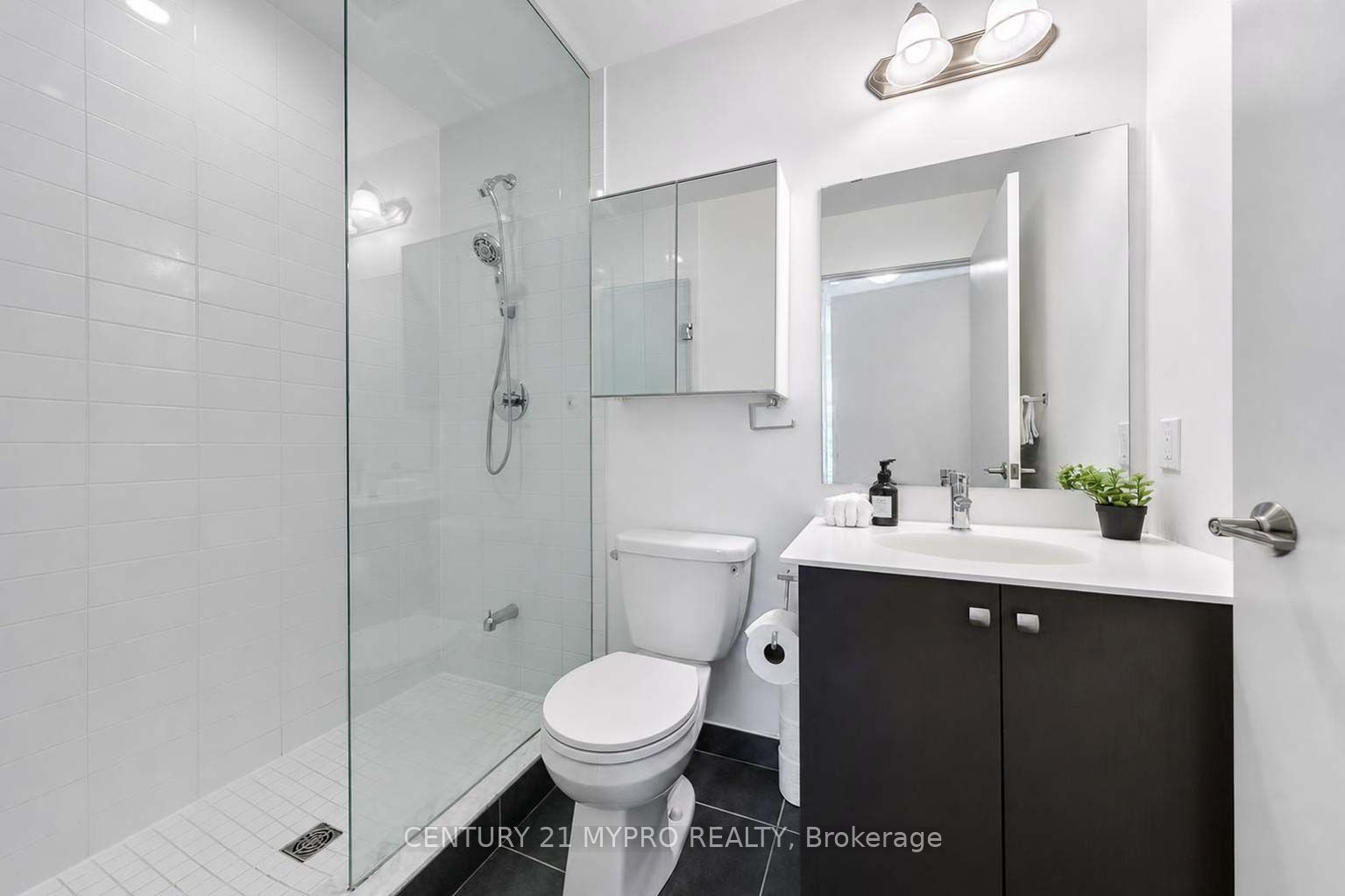 555 William Graham Drive 320 Property Photo 20