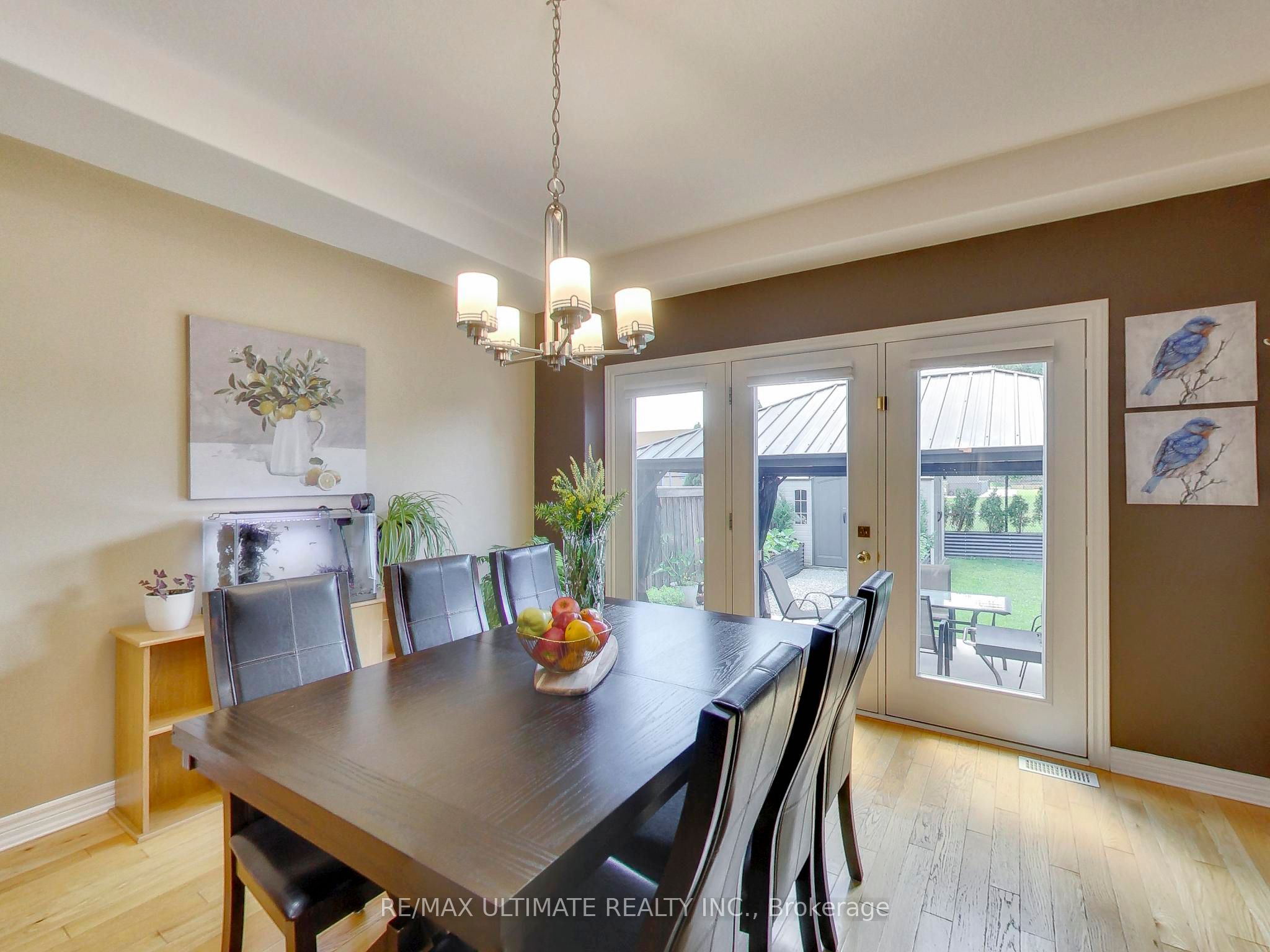 152 Gray Avenue Property Photo 8