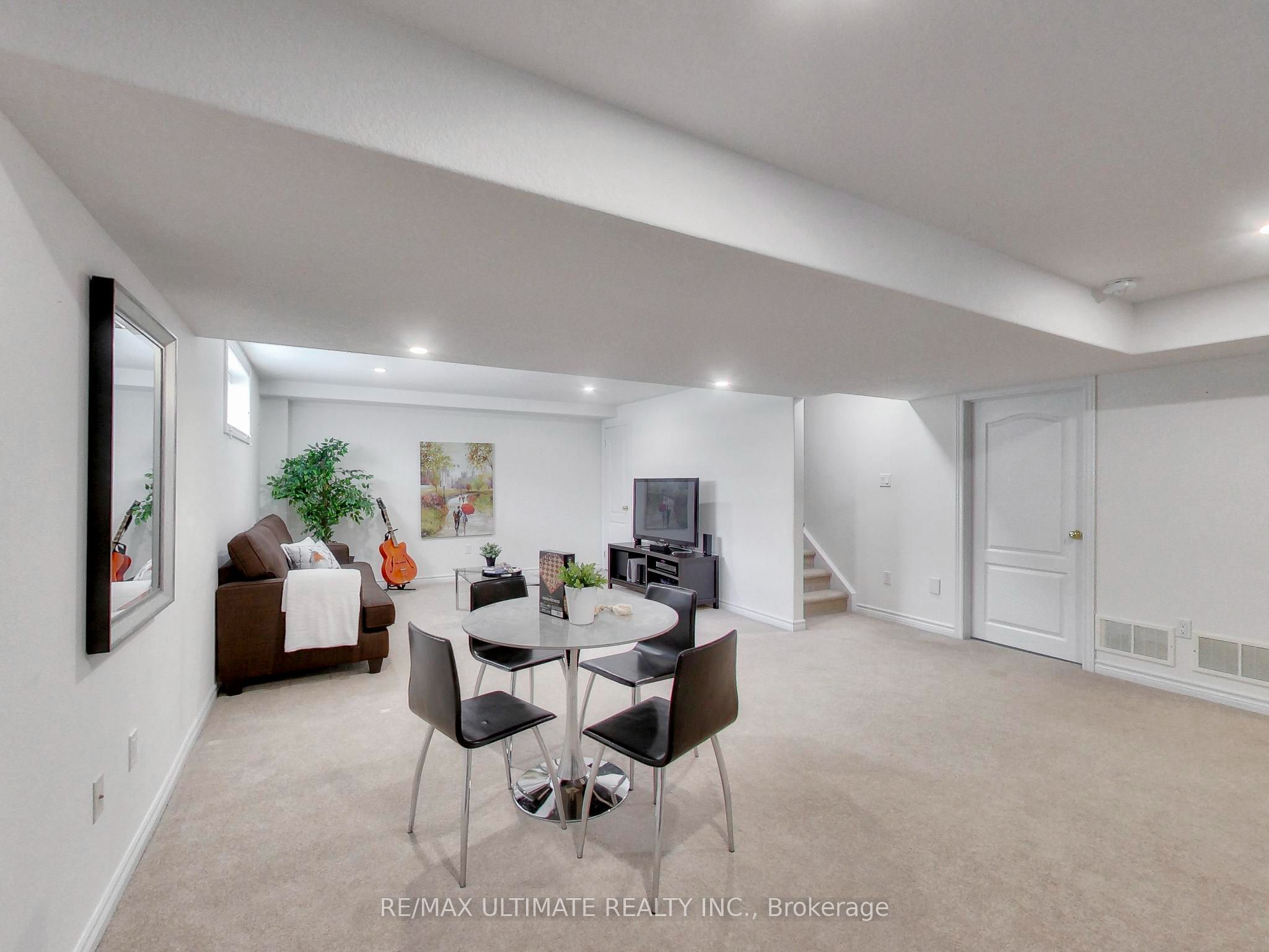 152 Gray Avenue Property Photo 31