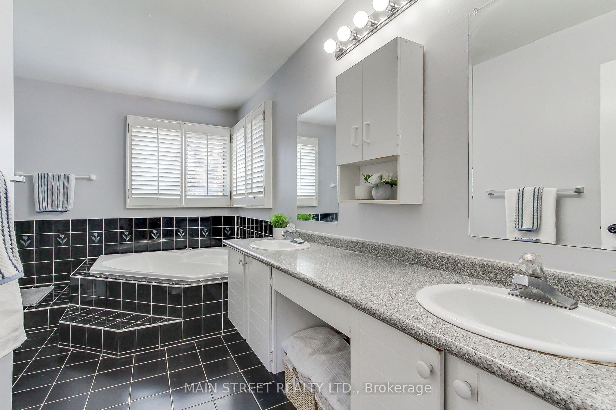 14 Mcgee Crescent Property Photo 26